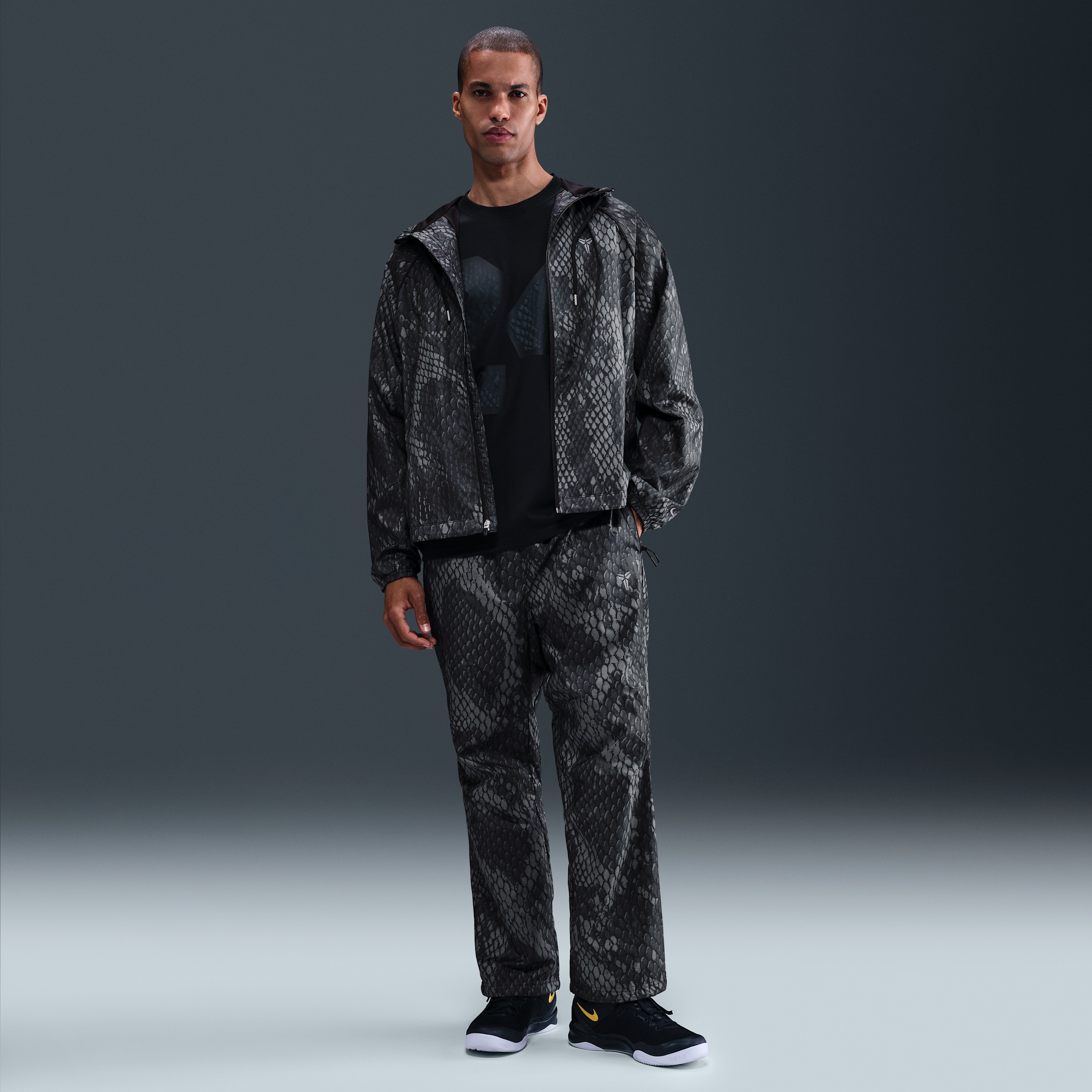 【ナイキ(NIKE)公式ストア】コービー メンズ ライトウェイト ウーブン パンツ IB2707-010 ブラック 【ナイキ(NIKE)公式ストア】コービー メンズ ライトウェイト ウーブン パンツ IB2707-010 ブラック