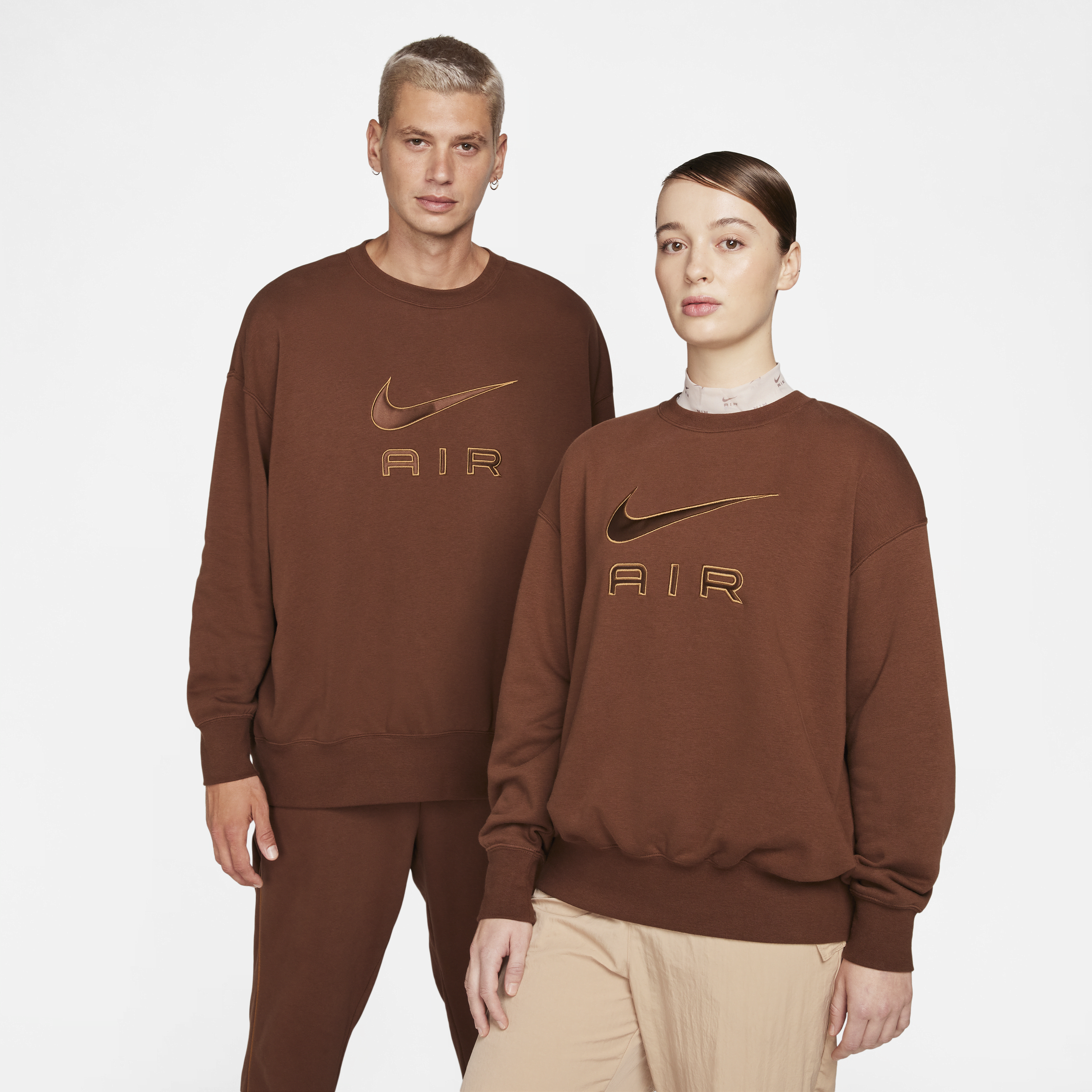 Nike Air Fleece sweatshirt met ronde hals voor dames - Bruin