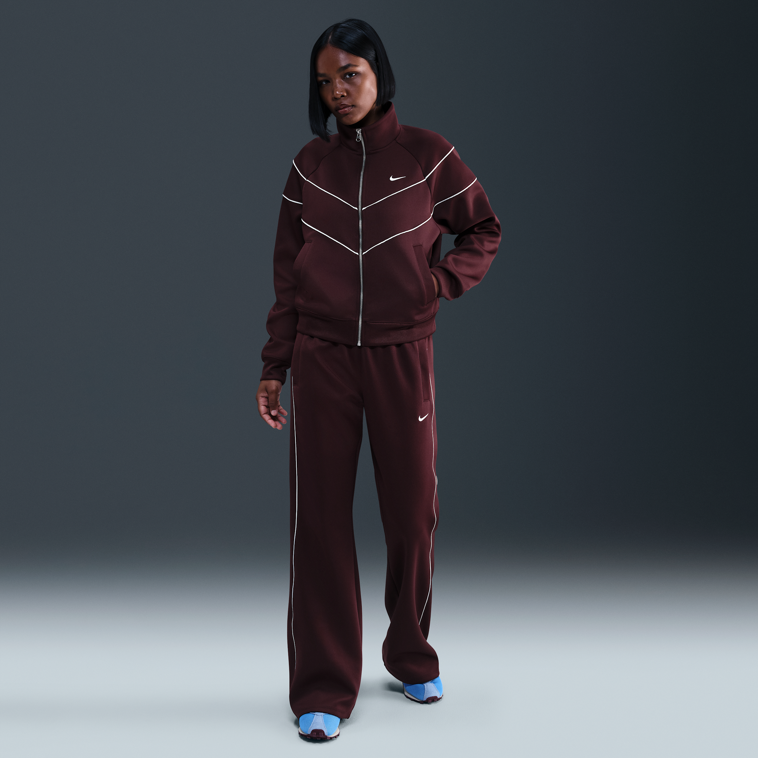 Nike Sportswear Windrunner Women's Knit Jacket - Red - Recycled