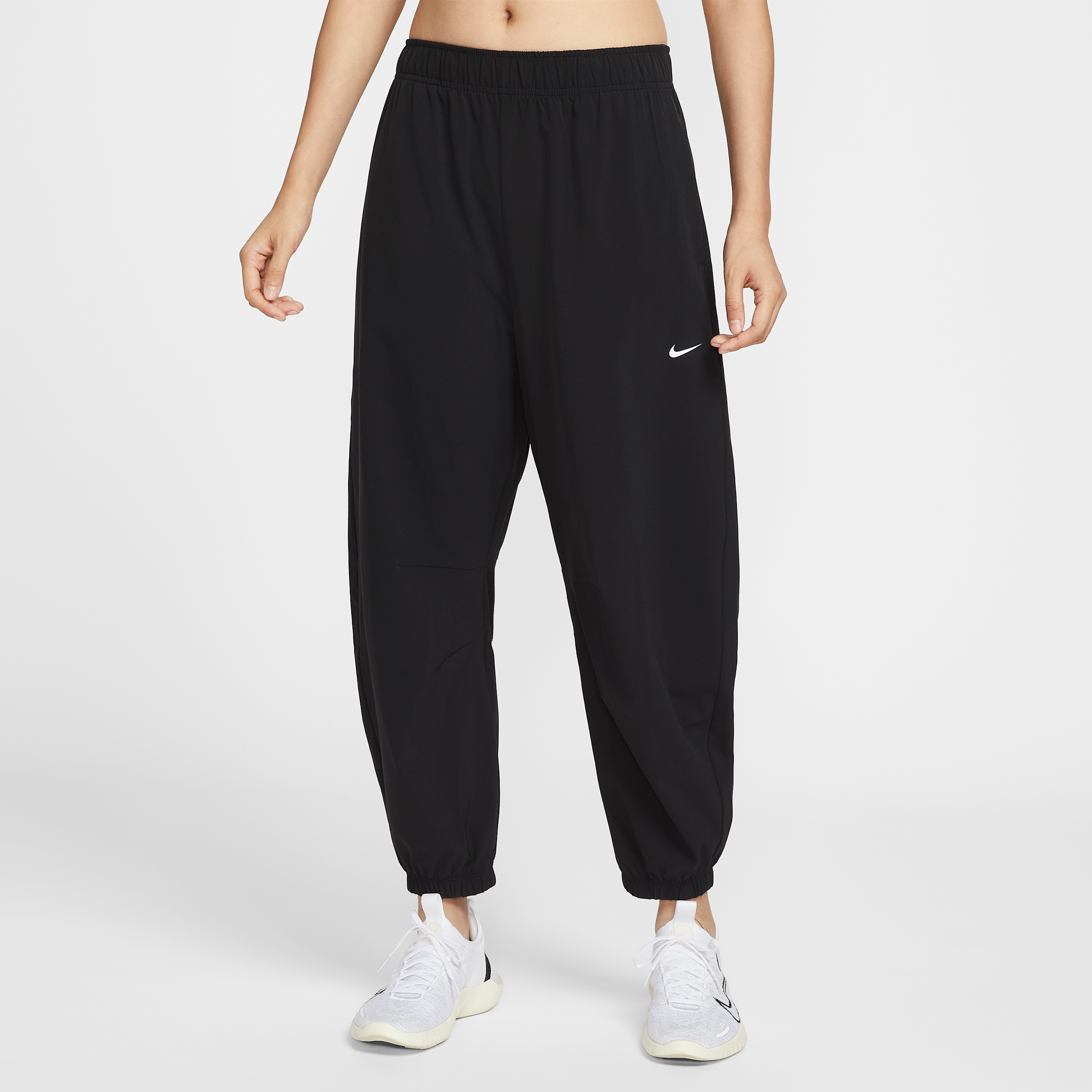 【ナイキ(NIKE)公式ストア】ナイキ ワン ウィメンズ レペル ハイウエスト ウーブン パンツ IH8612-010 ブラック 【ナイキ(NIKE)公式ストア】ナイキ ワン ウィメンズ レペル ハイウエスト ウーブン パンツ IH8612-010 ブラック