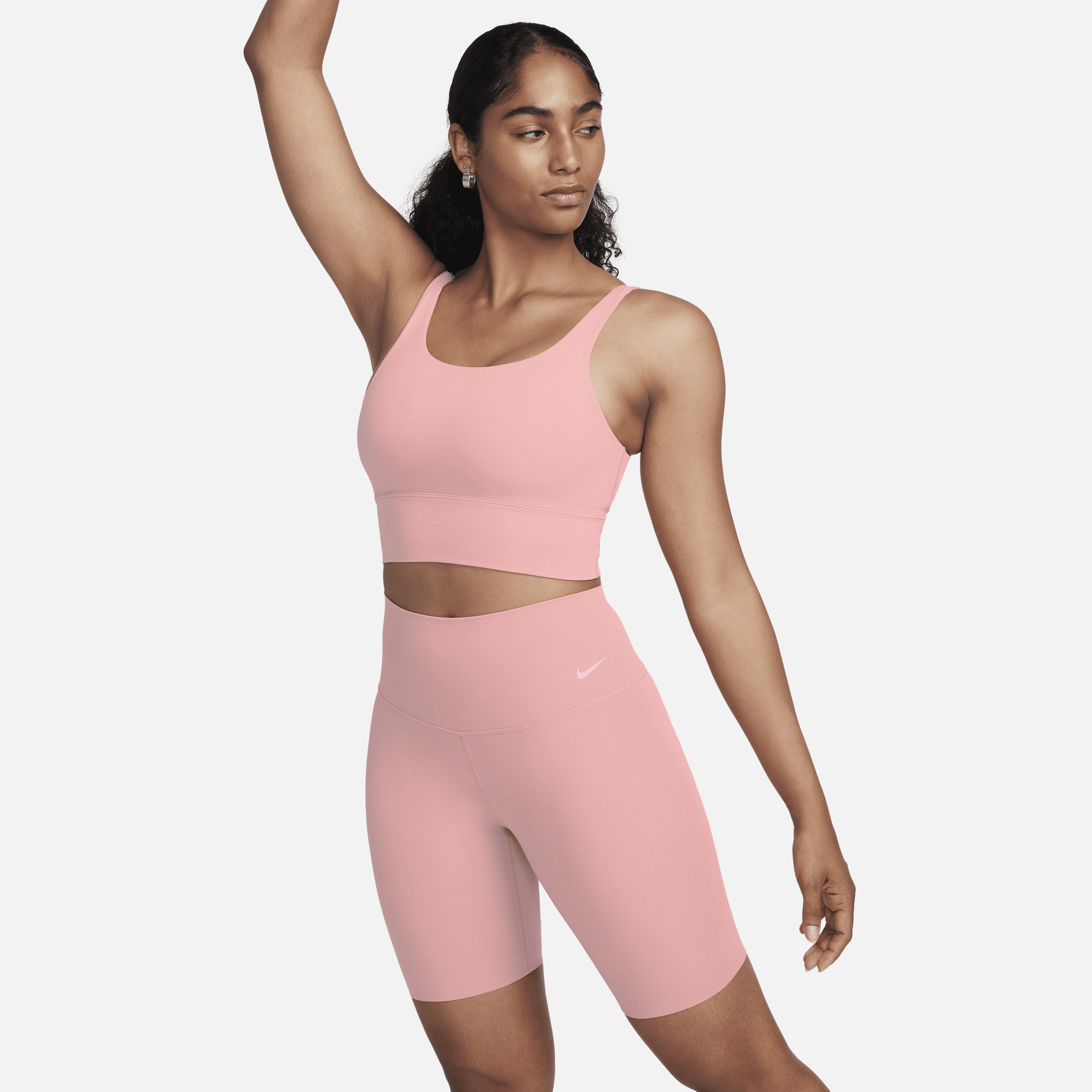 Nike Zenvy Pantalón corto de ciclismo de 20 cm de talle alto y sujeción ligera - Mujer - Rosa