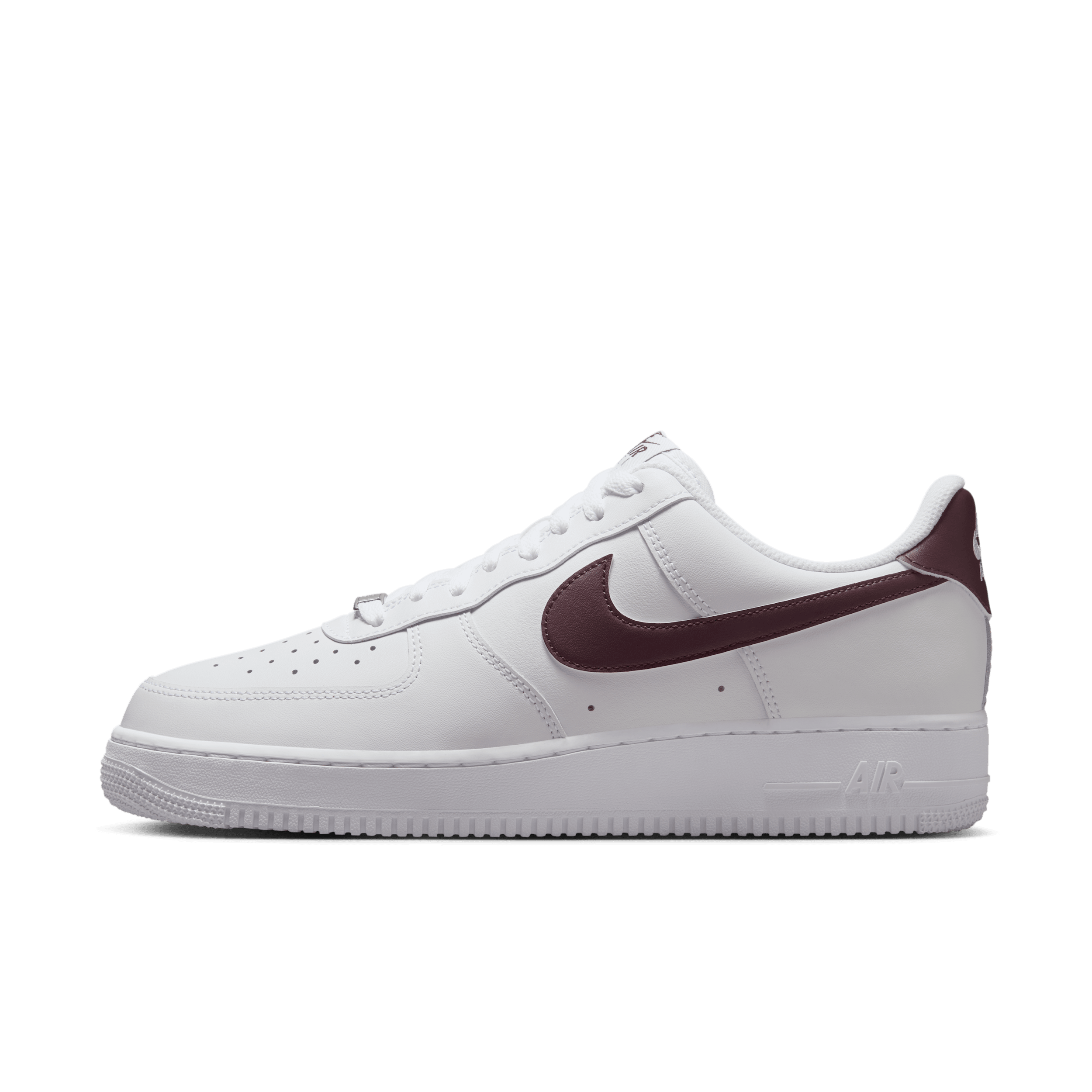 【ナイキ(NIKE)公式ストア】ナイキ エア フォース 1 '07 メンズシューズ FJ4146-112 ホワイト 【ナイキ(NIKE)公式ストア】ナイキ エア フォース 1 '07 メンズシューズ FJ4146-112 ホワイト