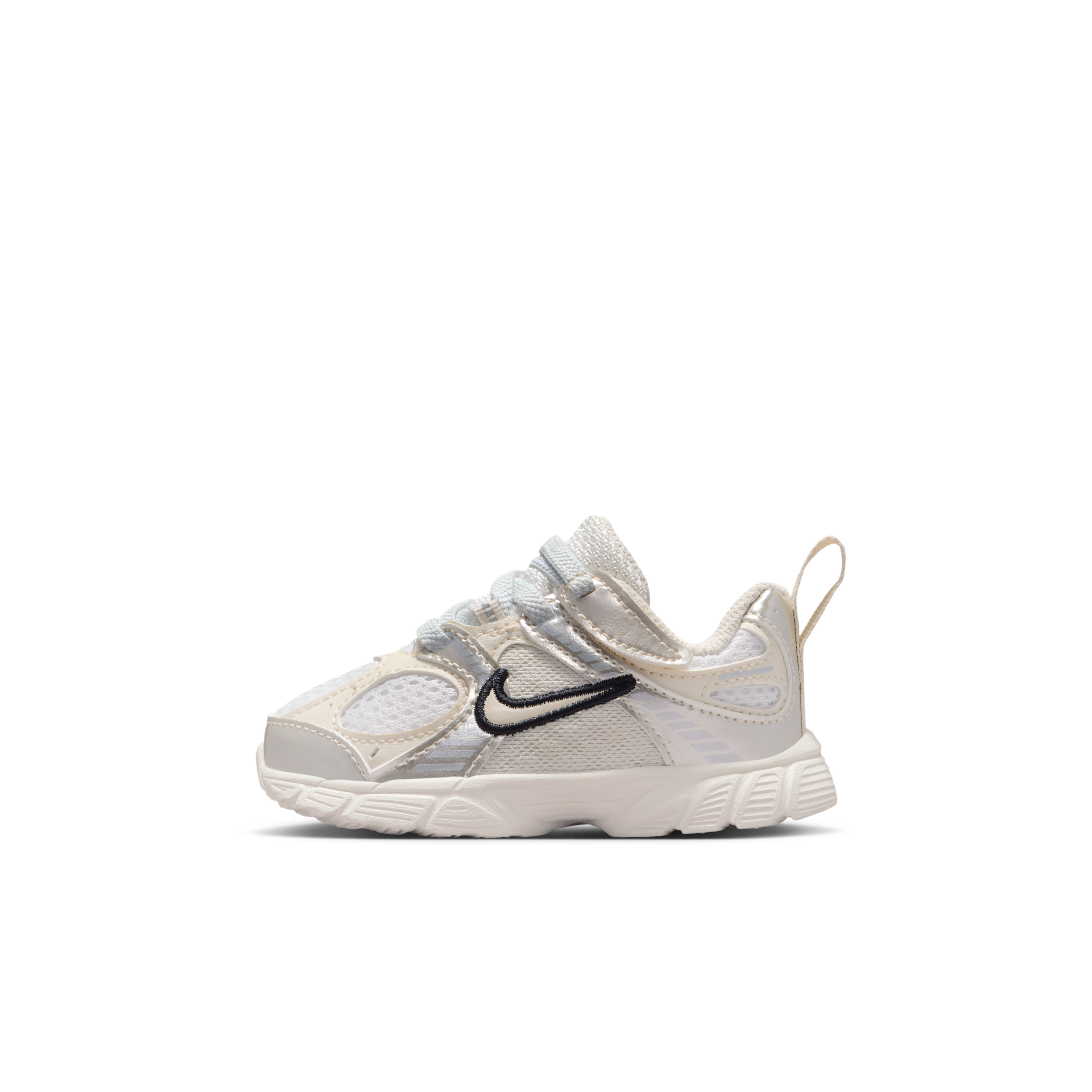 【ナイキ(NIKE)公式ストア】ナイキ V5 RNR ベビーシューズ HQ6413-102 ホワイト 【ナイキ(NIKE)公式ストア】ナイキ V5 RNR ベビーシューズ HQ6413-102 ホワイト