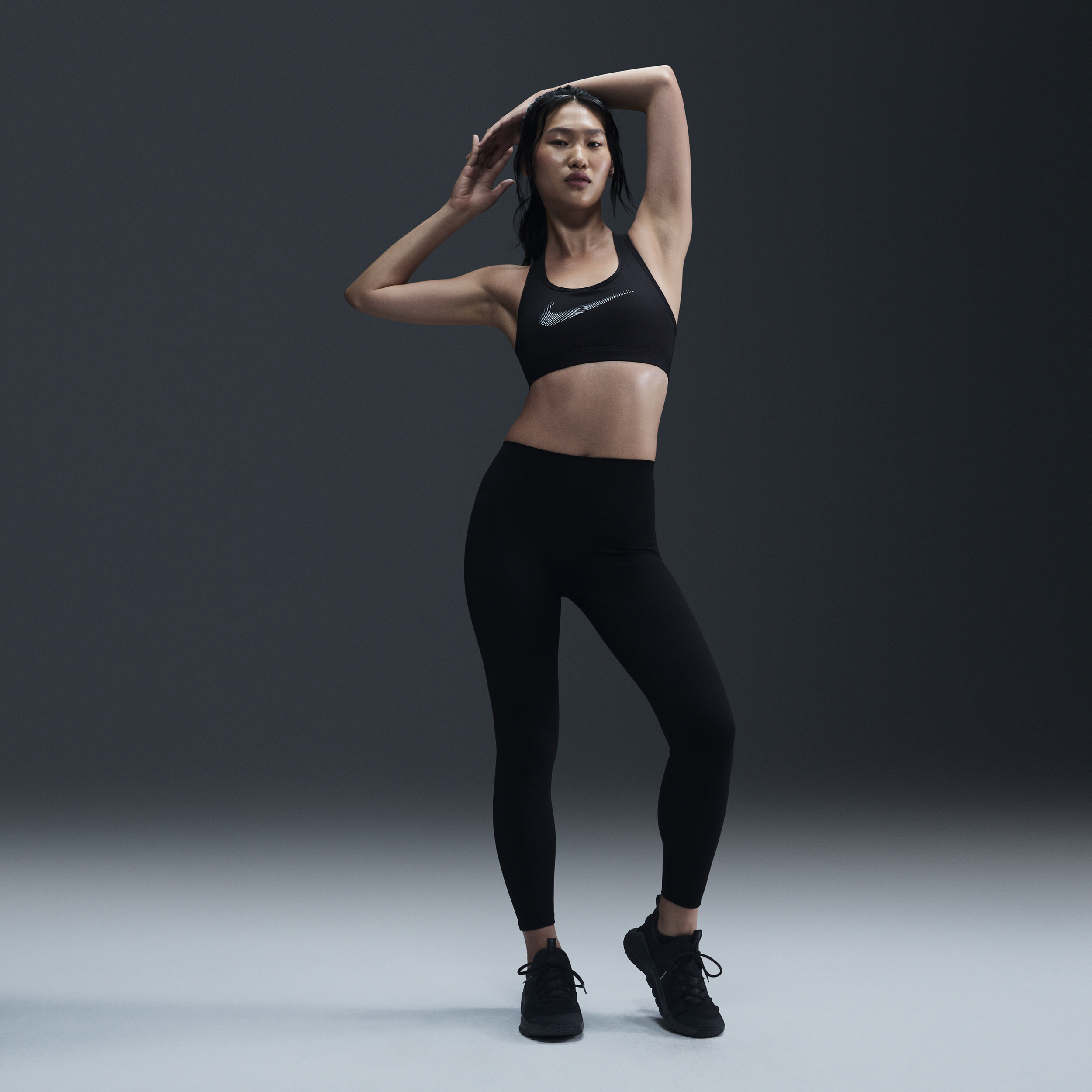 【ナイキ(NIKE)公式ストア】ナイキ ワン シームレス フロント ウィメンズ ハイウエスト フルレングス レギンス HJ9196-010 ブラック 【ナイキ(NIKE)公式ストア】ナイキ ワン シームレス フロント ウィメンズ ハイウエスト フルレングス レギンス HJ9196-010 ブラック
