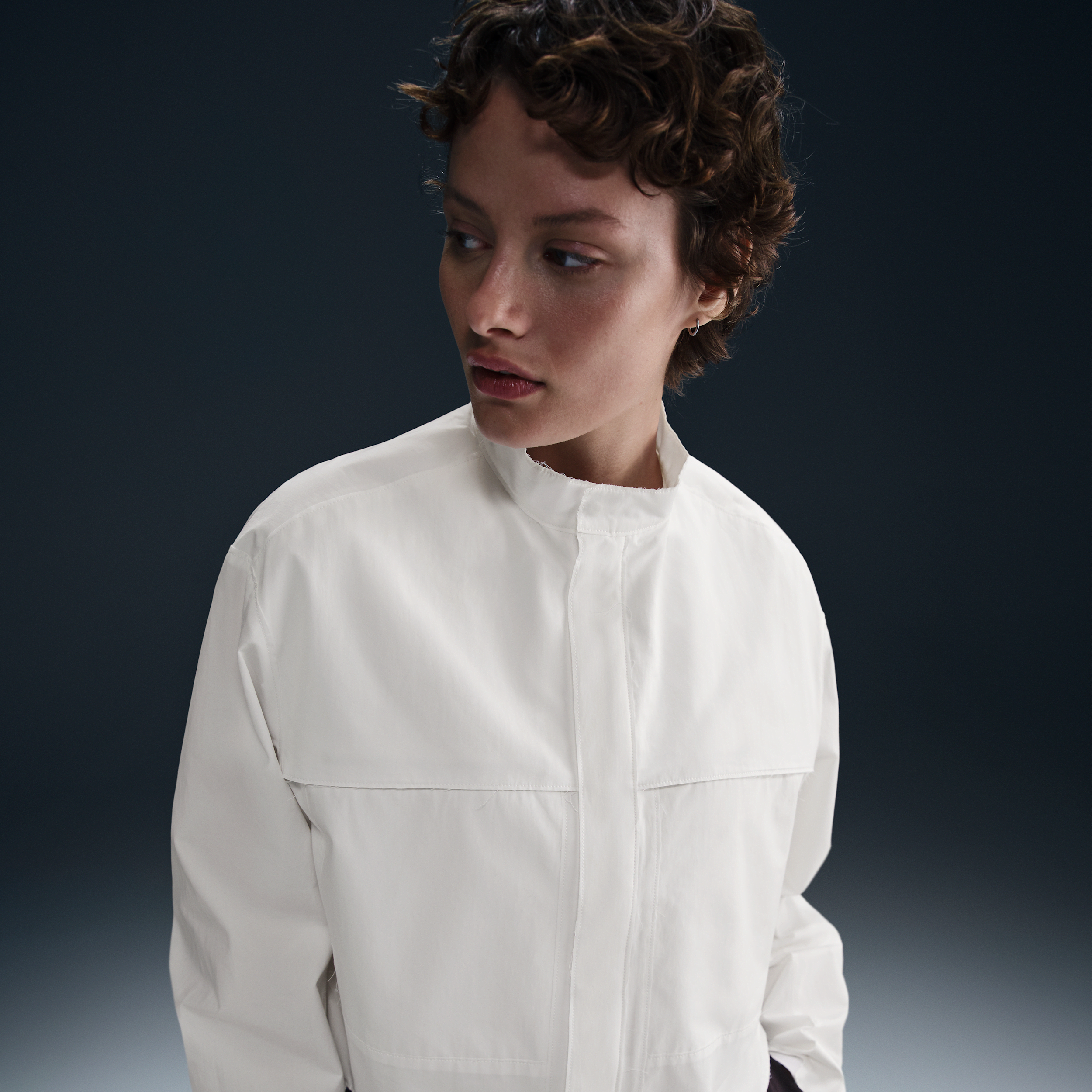 【ナイキ(NIKE)公式ストア】ナイキ Every Stitch Considered ウィメンズ ローカット シャツ HM9441-133 ホワイト 【ナイキ(NIKE)公式ストア】ナイキ Every Stitch Considered ウィメンズ ローカット シャツ HM9441-133 ホワイト