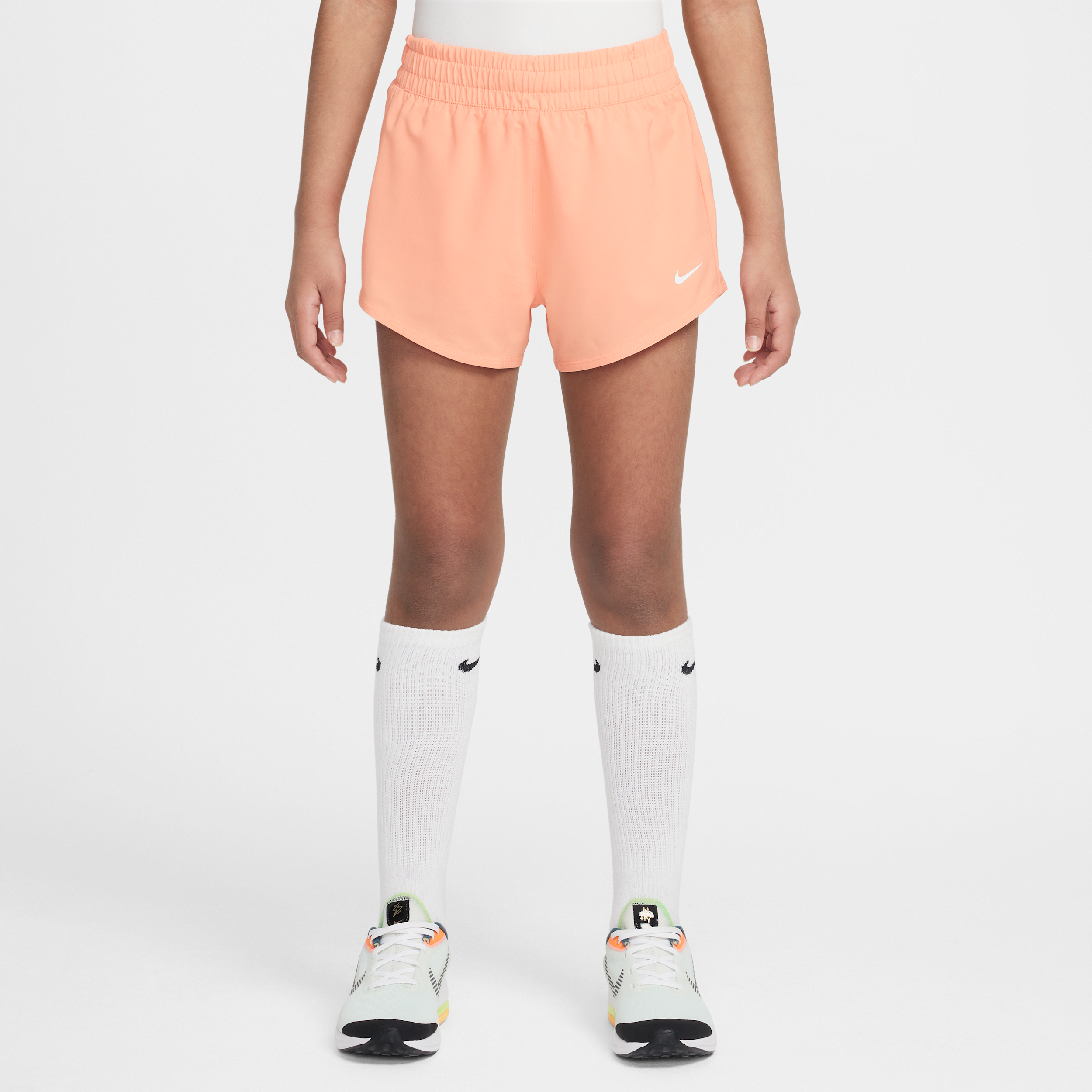 【ナイキ(NIKE)公式ストア】ナイキ ワン ガールズ Dri-FIT 8cm 2イン1 ショートパンツ HF8237-844 オレンジ 【ナイキ(NIKE)公式ストア】ナイキ ワン ガールズ Dri-FIT 8cm 2イン1 ショートパンツ HF8237-844 オレンジ