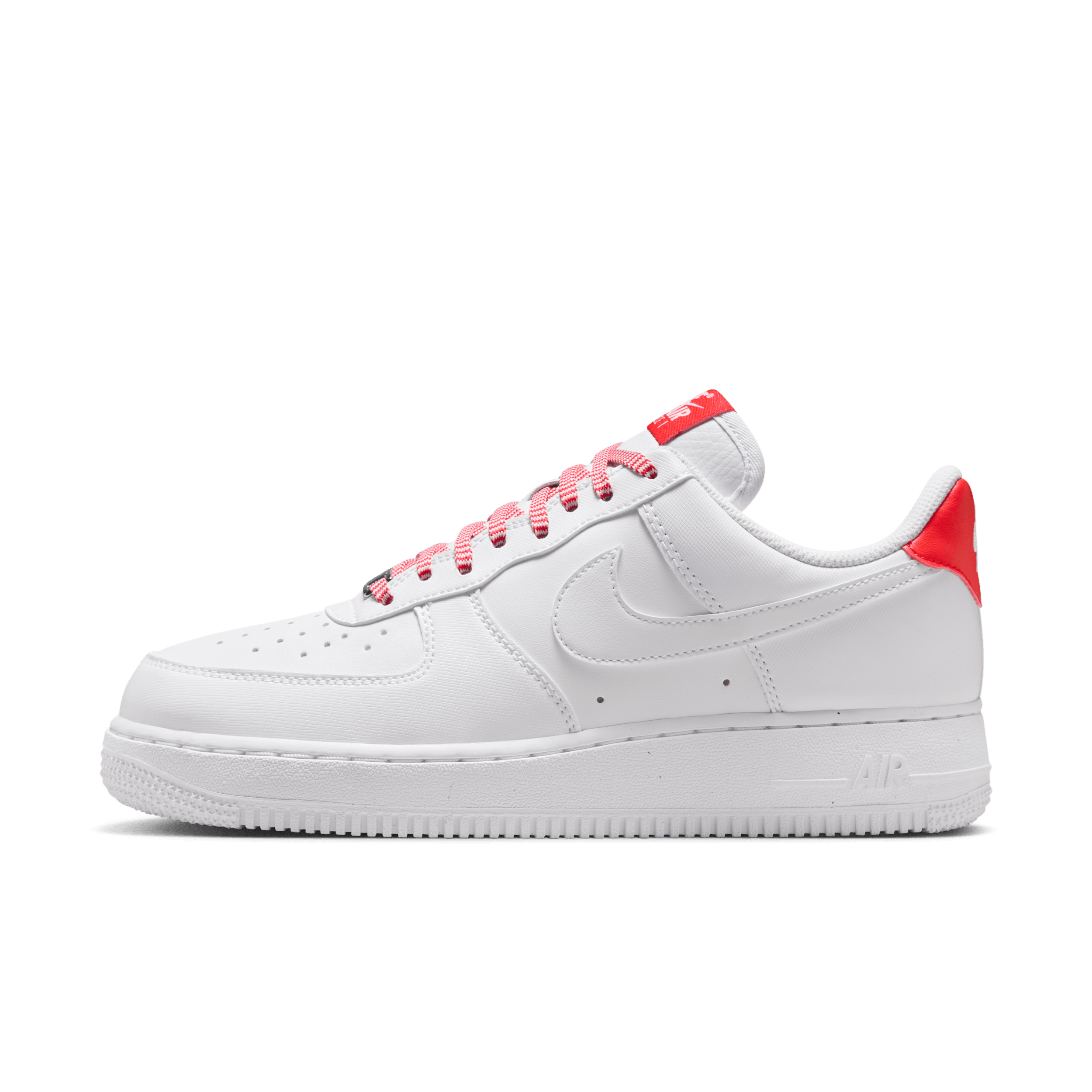 【ナイキ(NIKE)公式ストア】ナイキ エア フォース 1 '07 ウィメンズシューズ IB7167-103 ホワイト 【ナイキ(NIKE)公式ストア】ナイキ エア フォース 1 '07 ウィメンズシューズ IB7167-103 ホワイト