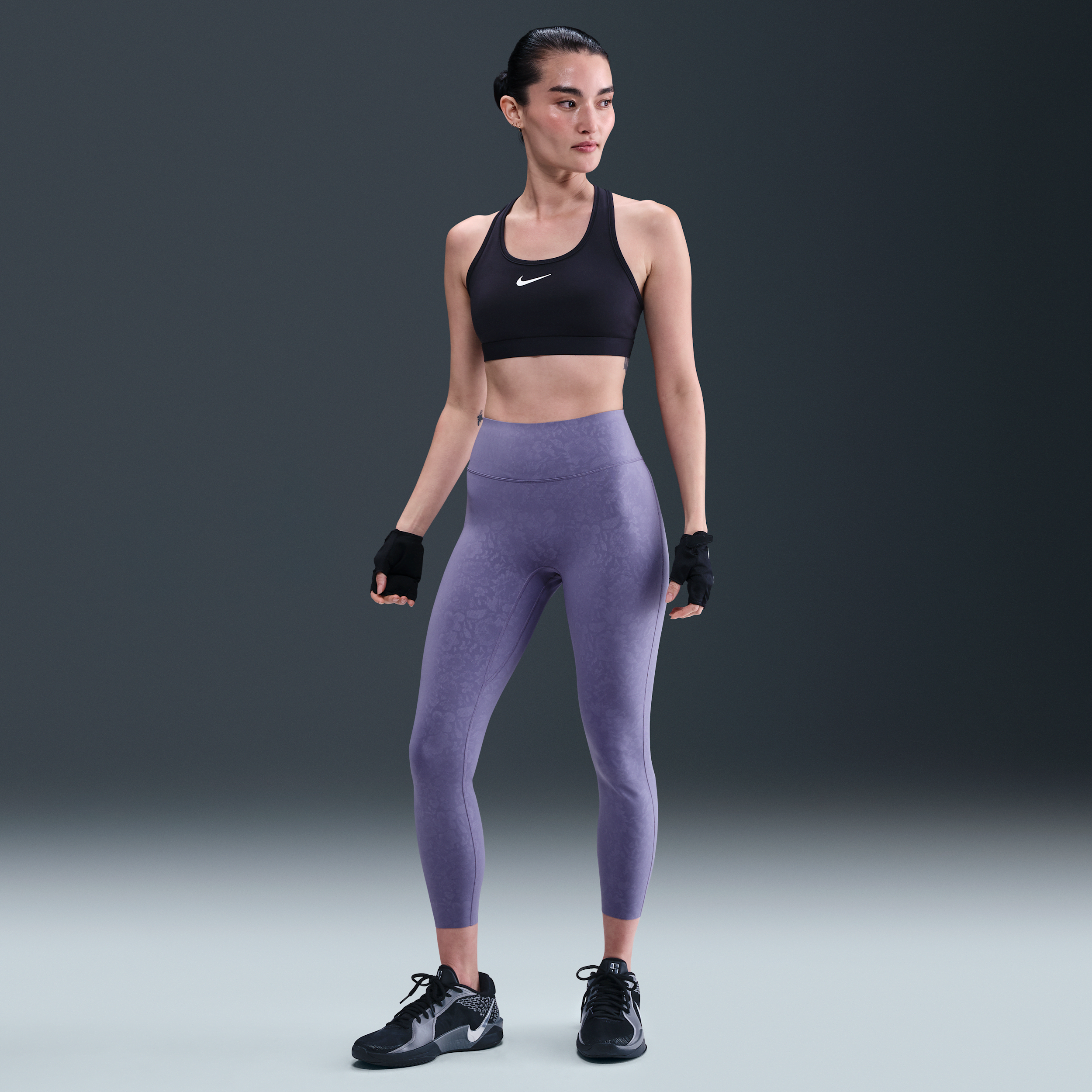 【ナイキ(NIKE)公式ストア】ナイキ ユニバーサ ウィメンズ ミディアムサポート ハイウエスト 7/8 レギンス HV1187-527 パープル 【ナイキ(NIKE)公式ストア】ナイキ ユニバーサ ウィメンズ ミディアムサポート ハイウエスト 7/8 レギンス HV1187-527 パープル