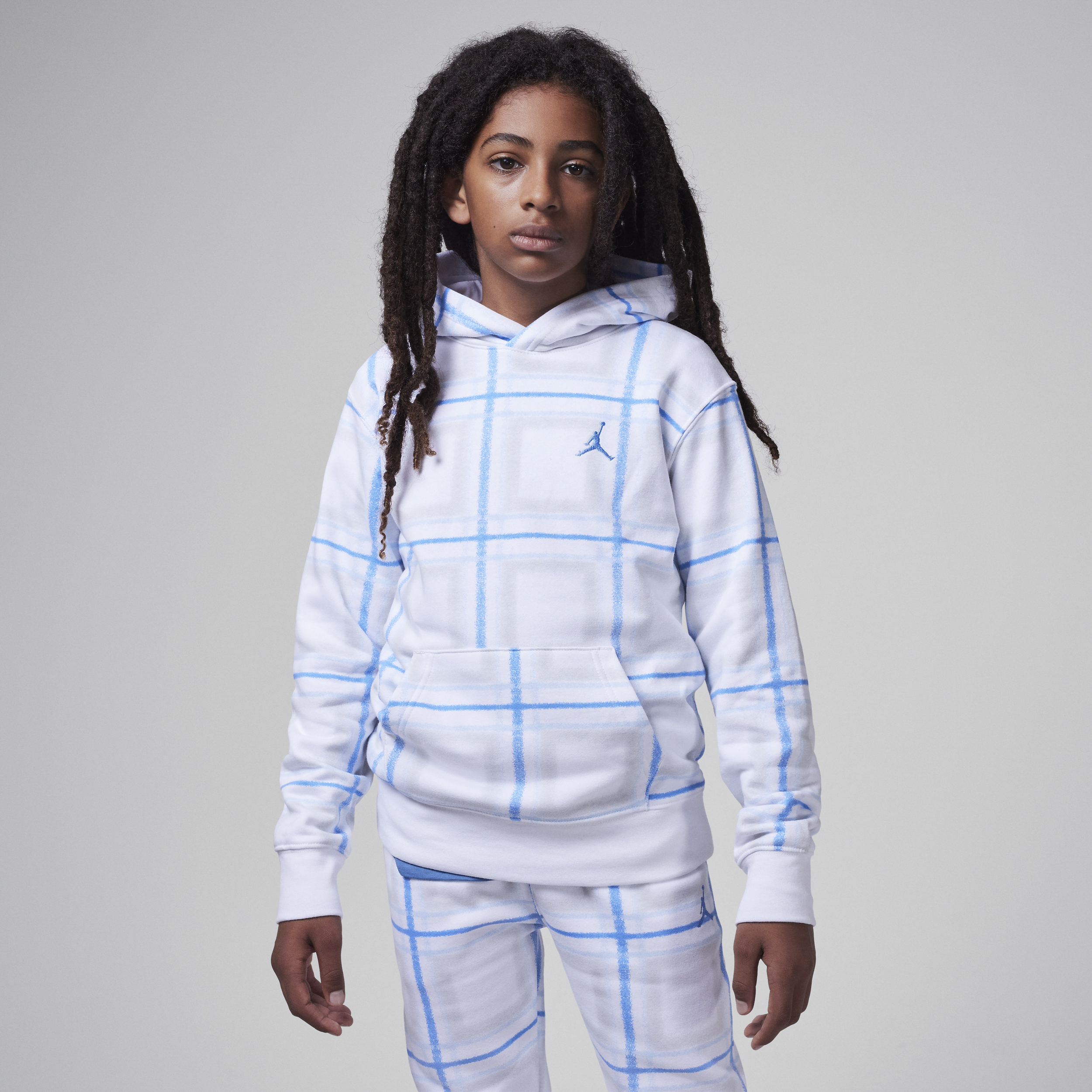 【ナイキ(NIKE)公式ストア】ジョーダン ブルックリン エッセンシャル ジュニア ホリデー フリース プルオーバー パーカー HQ7088-100 ホワイト 【ナイキ(NIKE)公式ストア】ジョーダン ブルックリン エッセンシャル ジュニア ホリデー フリース プルオーバー パーカー HQ7088-100 ホワイト