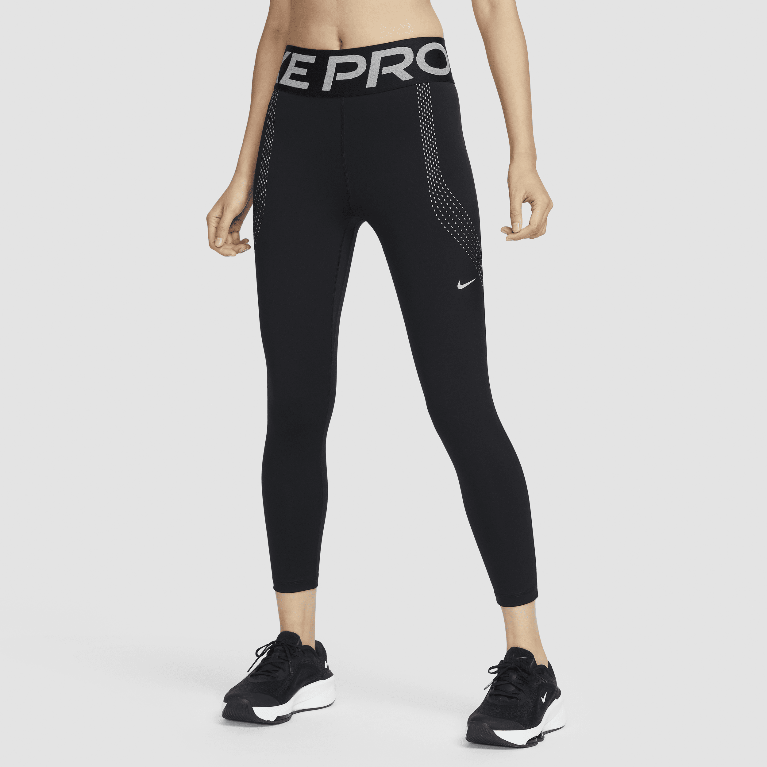 【ナイキ(NIKE)公式ストア】ナイキ プロ スカルプト ウィメンズ ハイウエスト 7/8 レギンス FV7949-010 ブラック 【ナイキ(NIKE)公式ストア】ナイキ プロ スカルプト ウィメンズ ハイウエスト 7/8 レギンス FV7949-010 ブラック