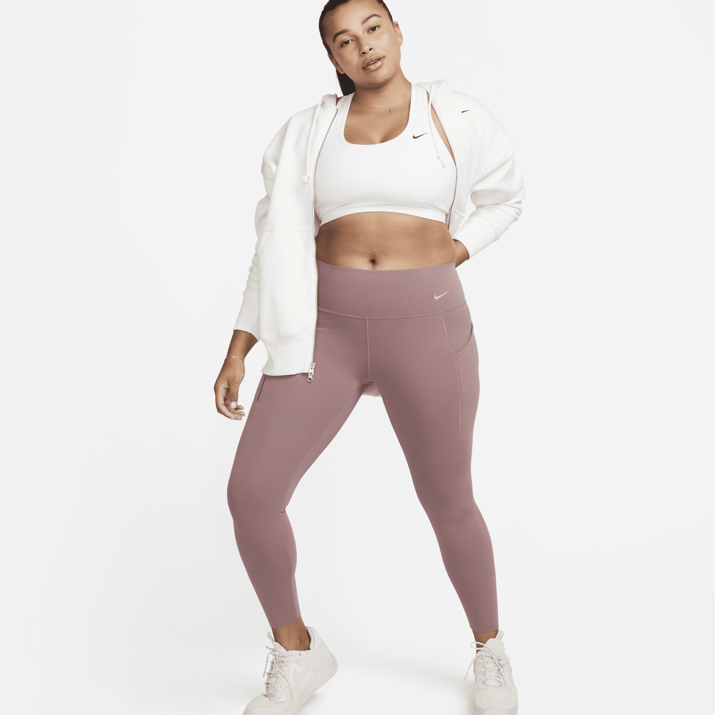 Nike Universa 7/8-legging met halfhoge taille, zakken en medium ondersteuning voor dames - Paars