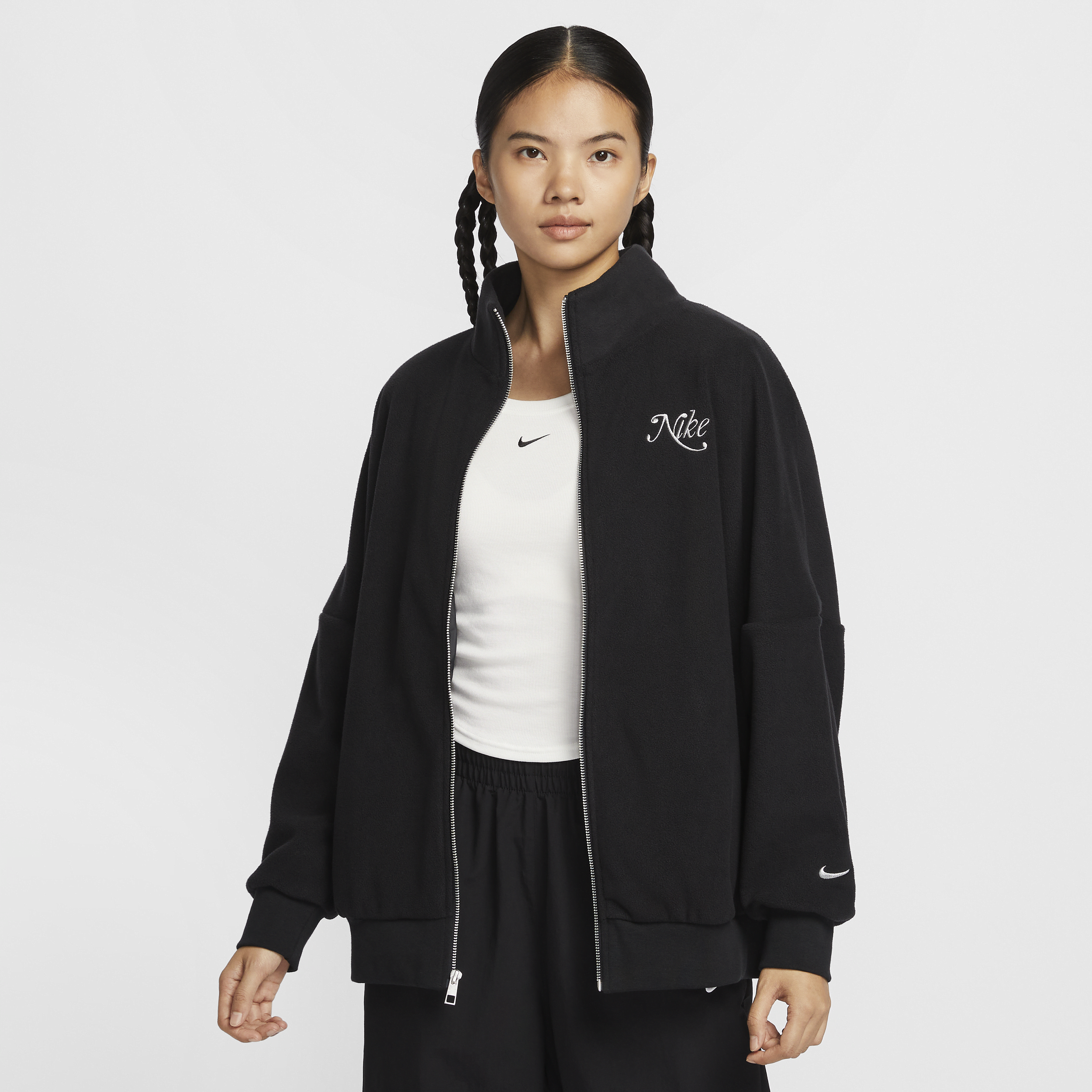 【ナイキ(NIKE)公式ストア】ナイキ スポーツウェア ウィメンズ トラックジャケット HQ7977-010 ブラック 【ナイキ(NIKE)公式ストア】ナイキ スポーツウェア ウィメンズ トラックジャケット HQ7977-010 ブラック