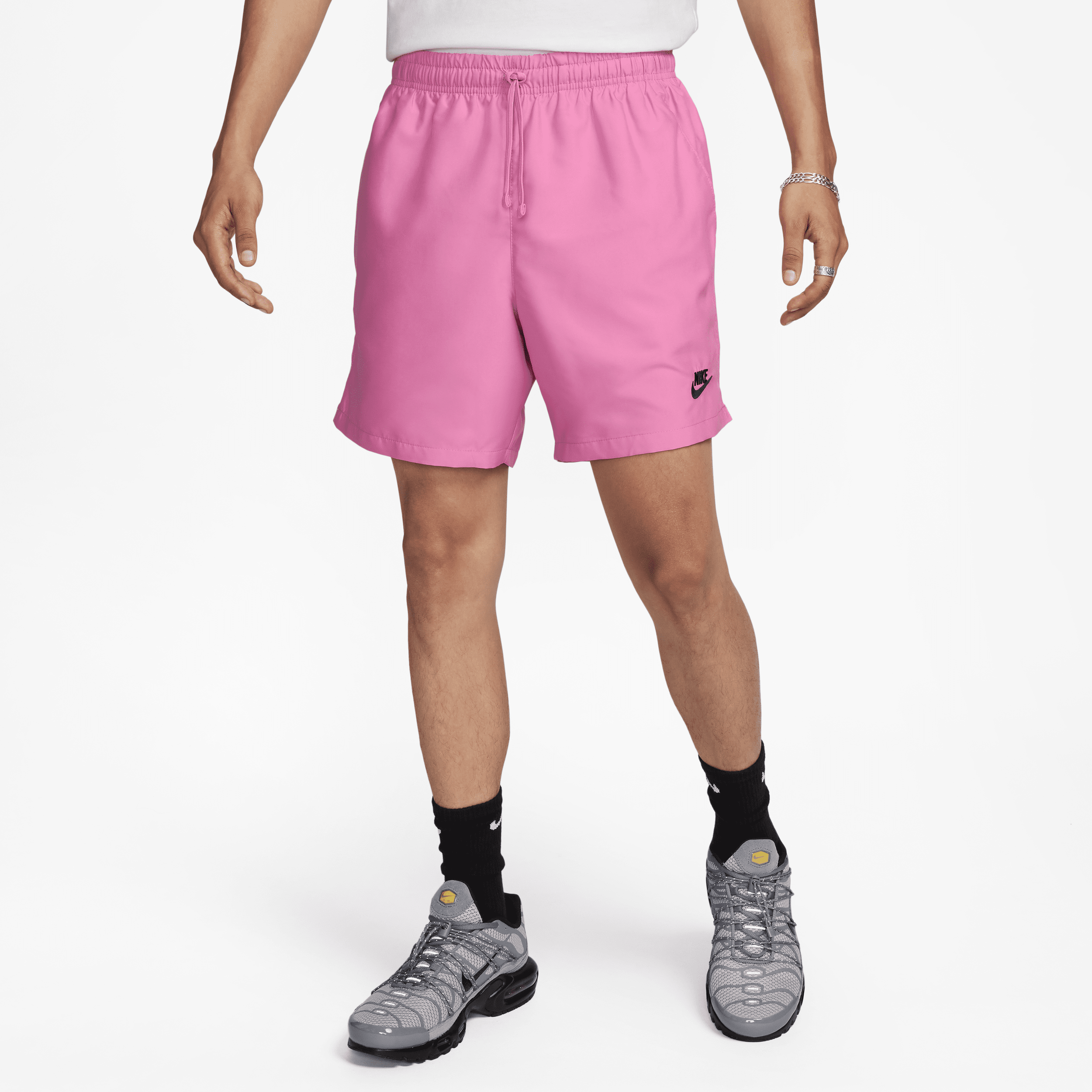 Nike Sportswear Geweven flowshorts voor heren - Rood