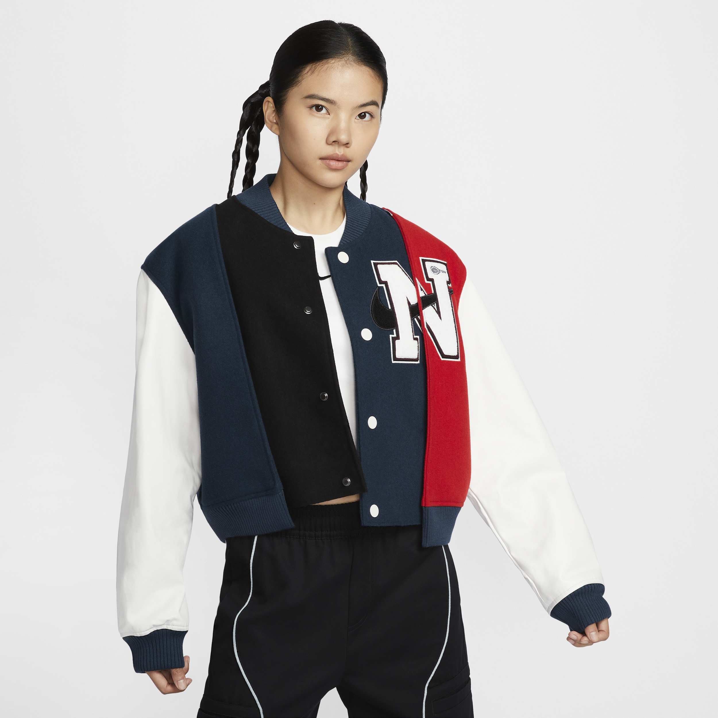 【ナイキ(NIKE)公式ストア】ナイキ ウィメン ユン ウィメンズ オーバーサイズド バーシティ ジャケット FZ0281-010 ブラック 【ナイキ(NIKE)公式ストア】ナイキ ウィメン ユン ウィメンズ オーバーサイズド バーシティ ジャケット FZ0281-010 ブラック