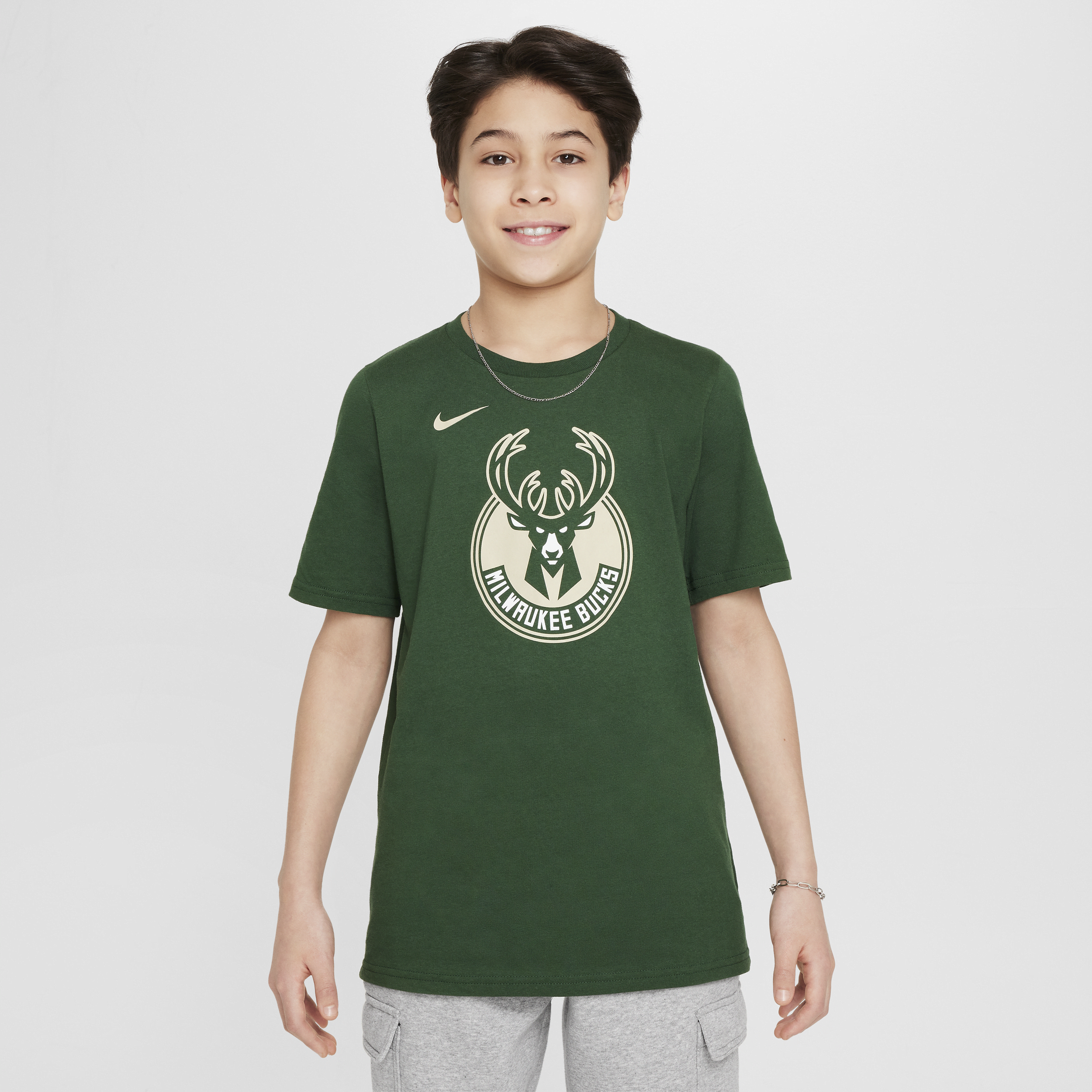 Milwaukee Bucks Essential Nike NBA Logo-T-shirt til større børn (drenge) - grøn
