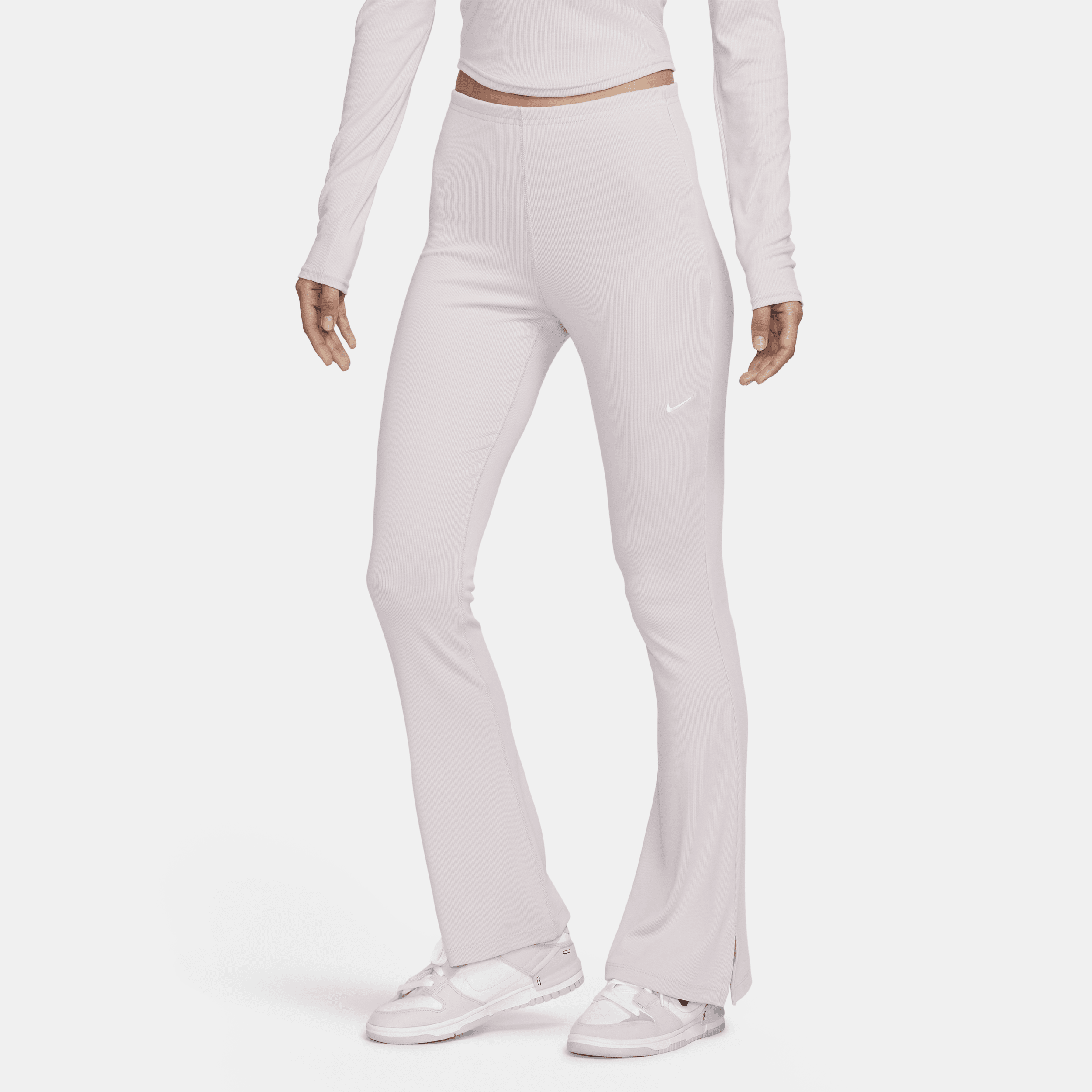 【ナイキ(NIKE)公式ストア】ナイキ スポーツウェア チル ニット ウィメンズ タイト ミニリブ フレアード レギンス FQ2114-019 パープル 【ナイキ(NIKE)公式ストア】ナイキ スポーツウェア チル ニット ウィメンズ タイト ミニリブ フレアード レギンス FQ2114-019 パープル