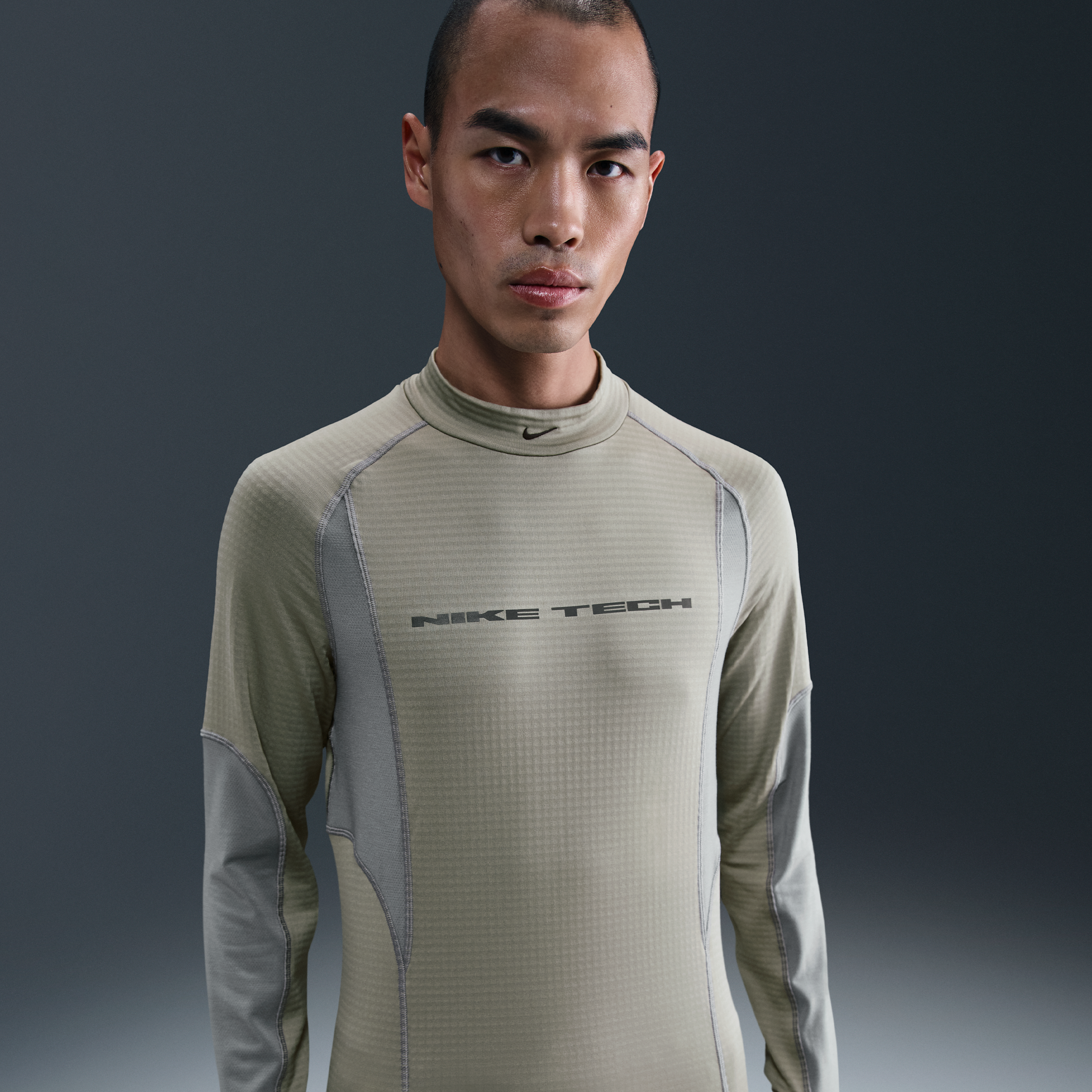 【ナイキ(NIKE)公式ストア】ナイキ テック メンズ ベース レイヤー ロングスリーブ トップ HV1406-320 グリーン 【ナイキ(NIKE)公式ストア】ナイキ テック メンズ ベース レイヤー ロングスリーブ トップ HV1406-320 グリーン