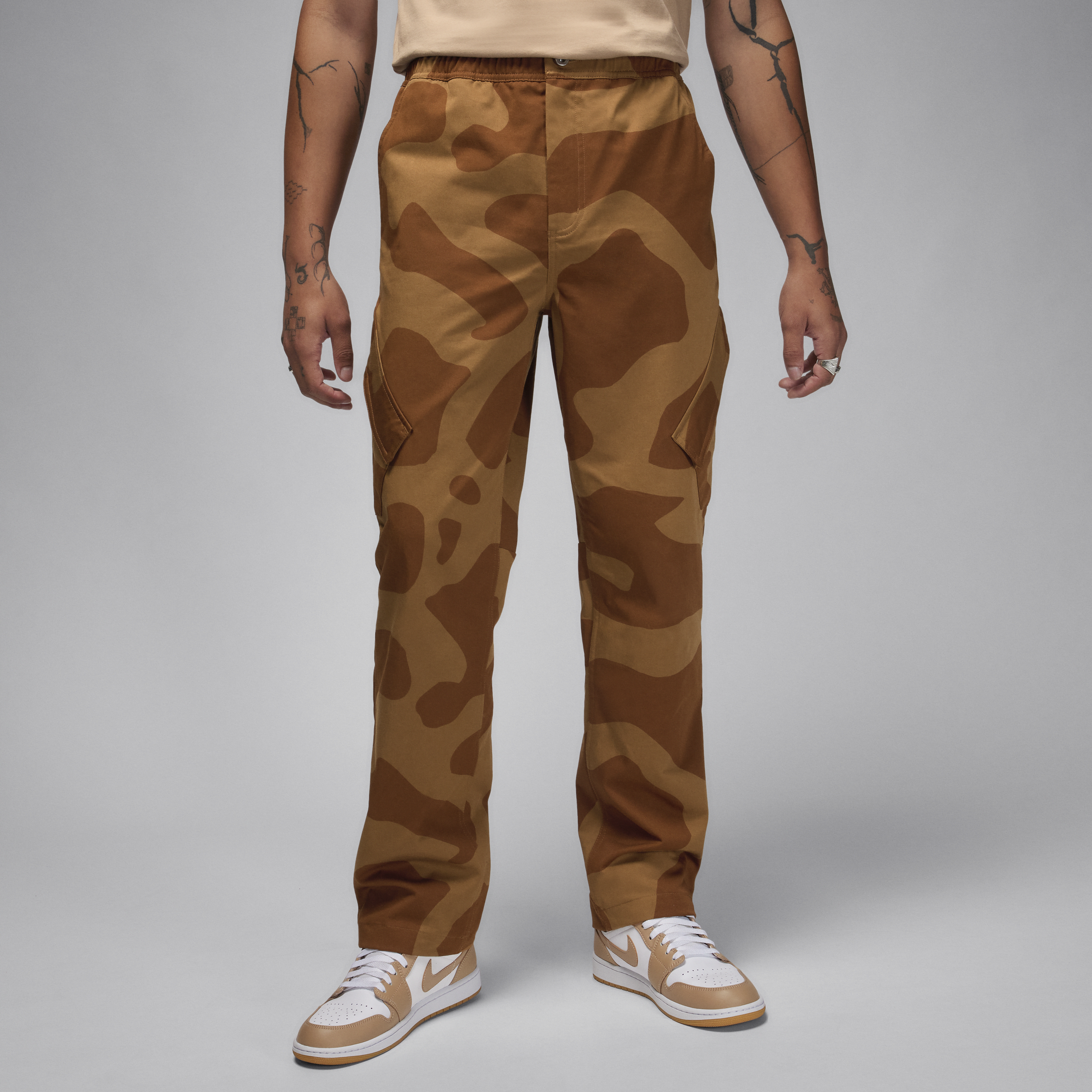 Jordan Essentials Chicago-bukser til mænd - brun