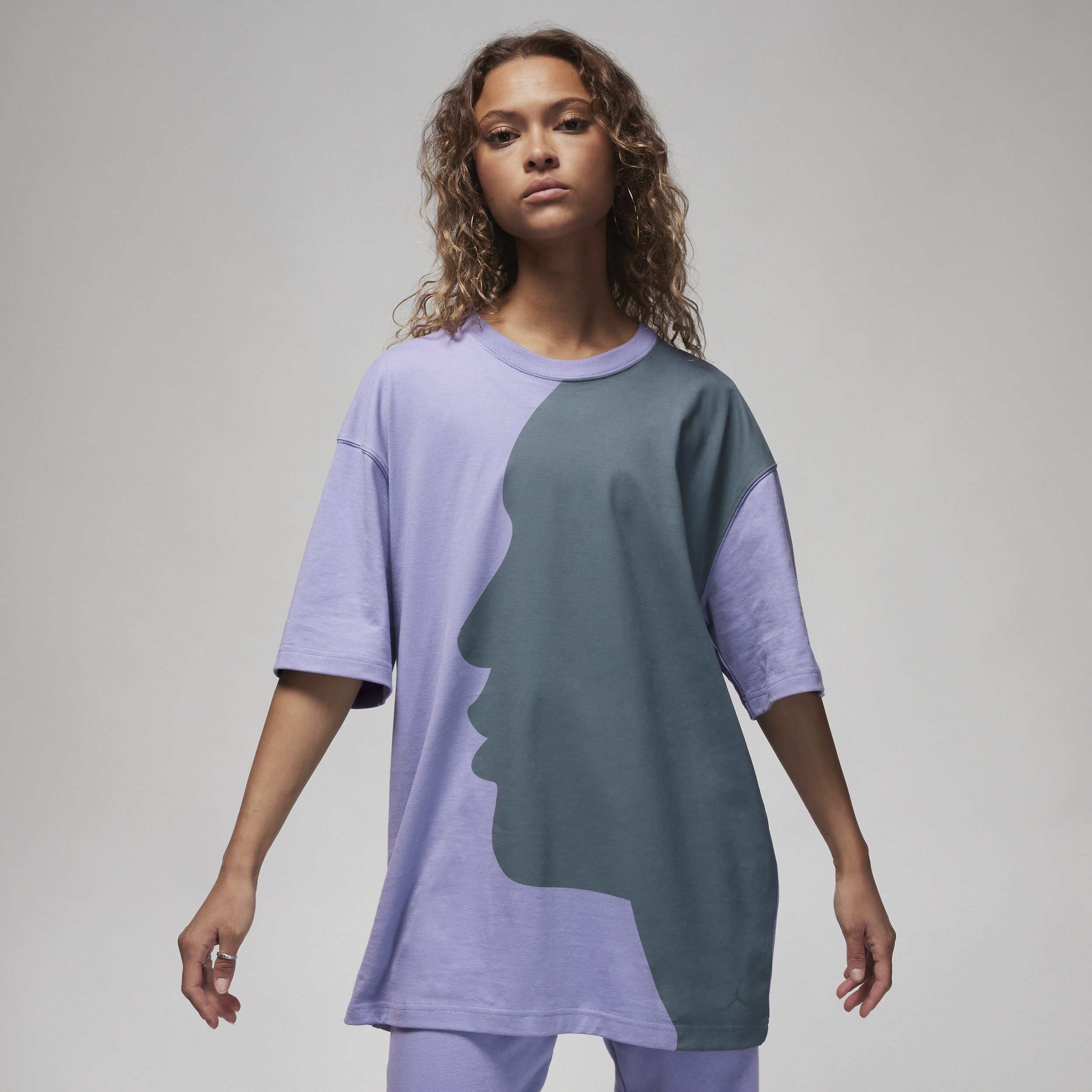 Nike Overdimensioneret Jordan-T-shirt med grafik til kvinder - lilla