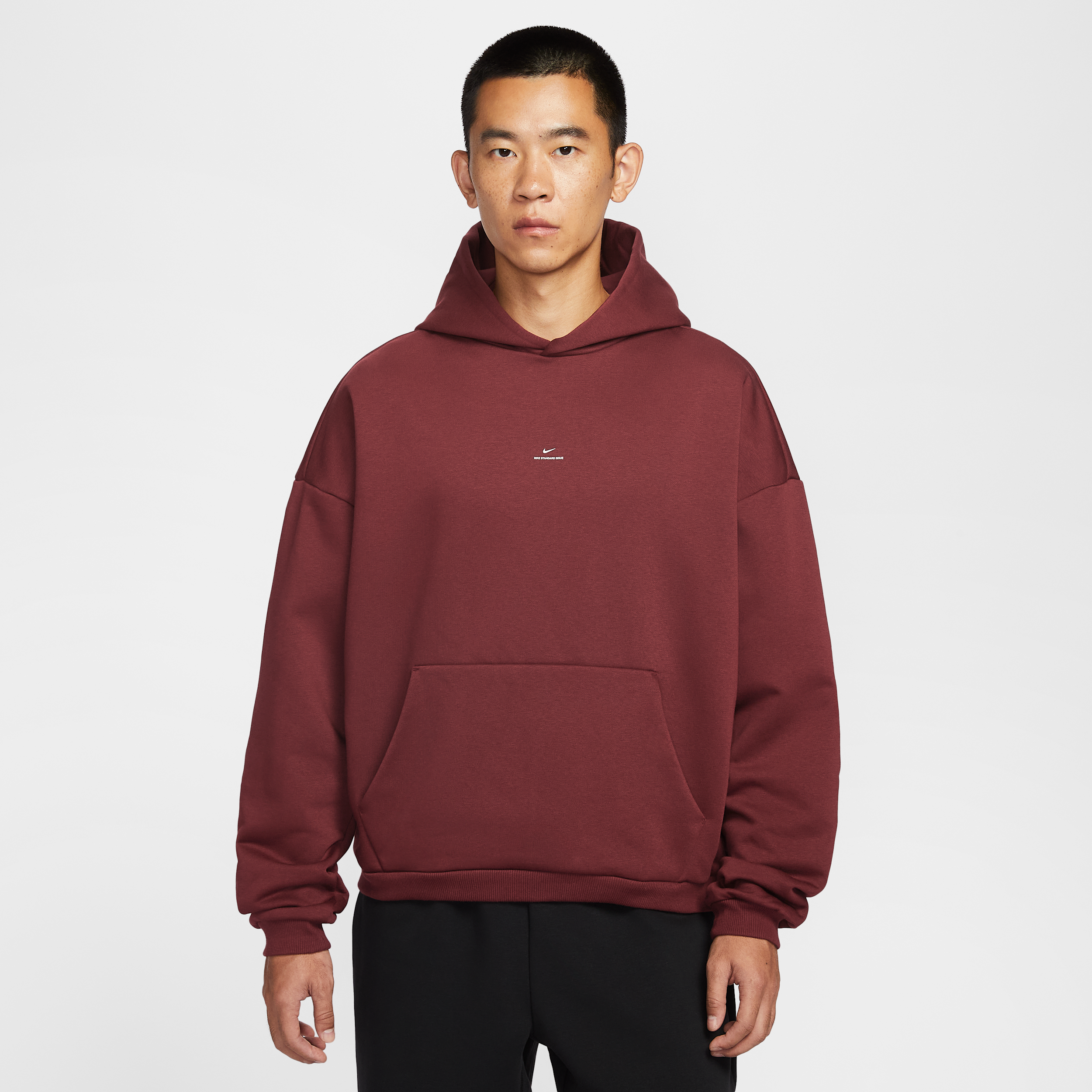 【ナイキ(NIKE)公式ストア】Nike スタンダード イシュー メンズ Therma-FIT 起毛 バスケットボール トレーナー パーカー IM5919-619 レッド 【ナイキ(NIKE)公式ストア】Nike スタンダード イシュー メンズ Therma-FIT 起毛 バスケットボール トレーナー パーカー IM5919-619 レッド