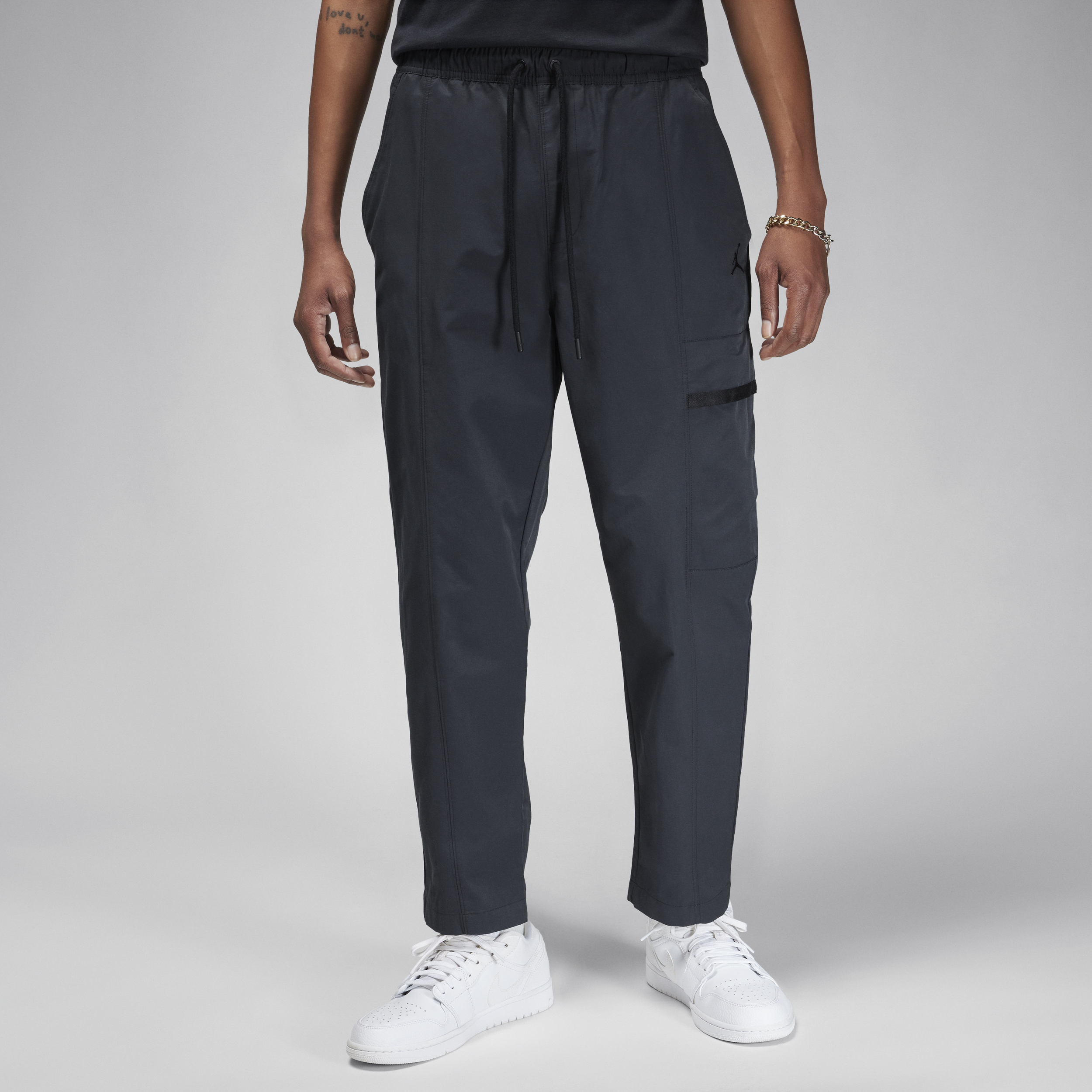 Nike Pantaloni in tessuto Jordan Essentials – Uomo - Nero