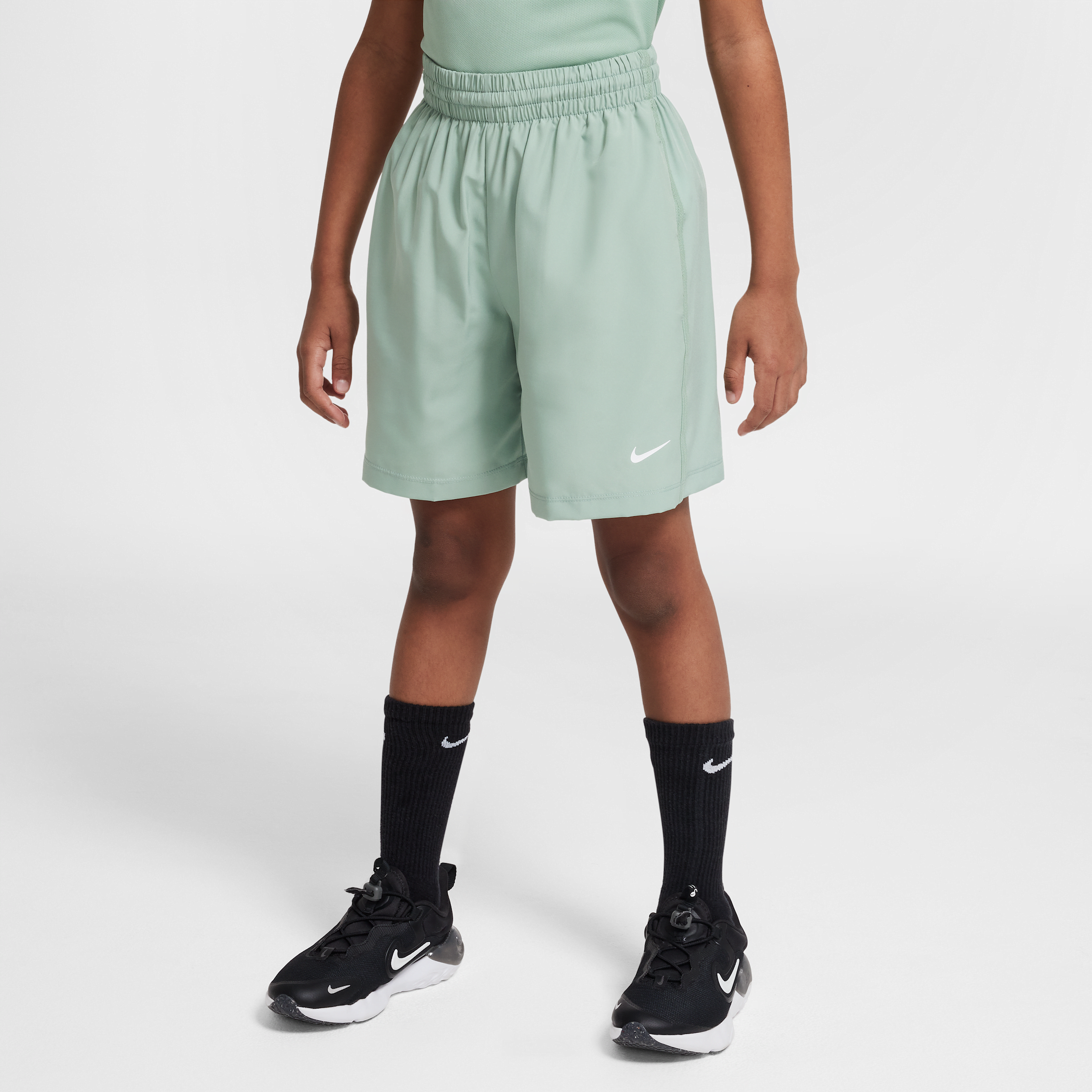 【ナイキ(NIKE)公式ストア】ナイキ マルチ ジュニア Dri-FIT トレーニングショートパンツ DX5382-037 グリーン 【ナイキ(NIKE)公式ストア】ナイキ マルチ ジュニア Dri-FIT トレーニングショートパンツ DX5382-037 グリーン