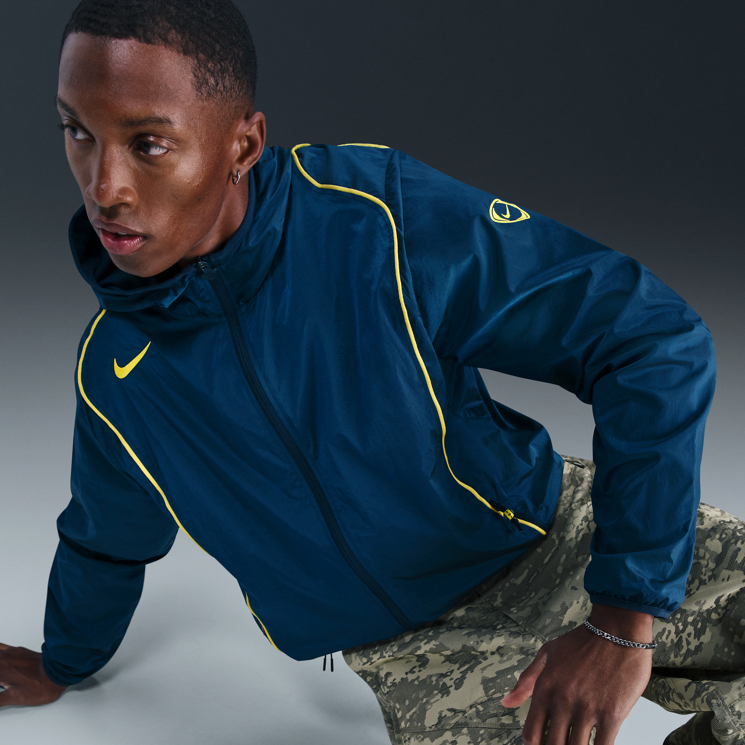 Nike Total 90 Men's Repel Football Full-Zip Jacket - Blue