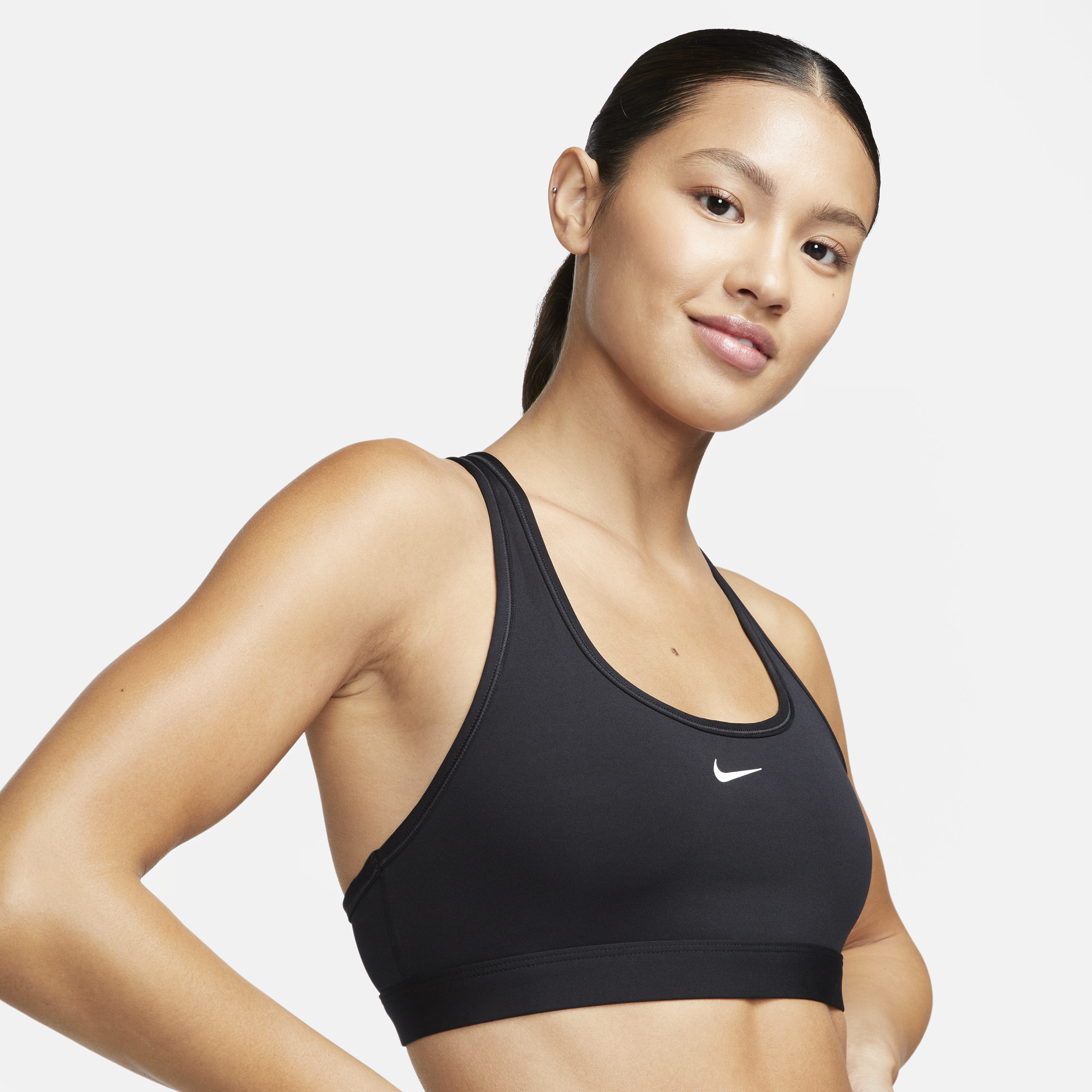 Nike Swoosh Light Support-sports-bh uden indlæg til kvinder - sort