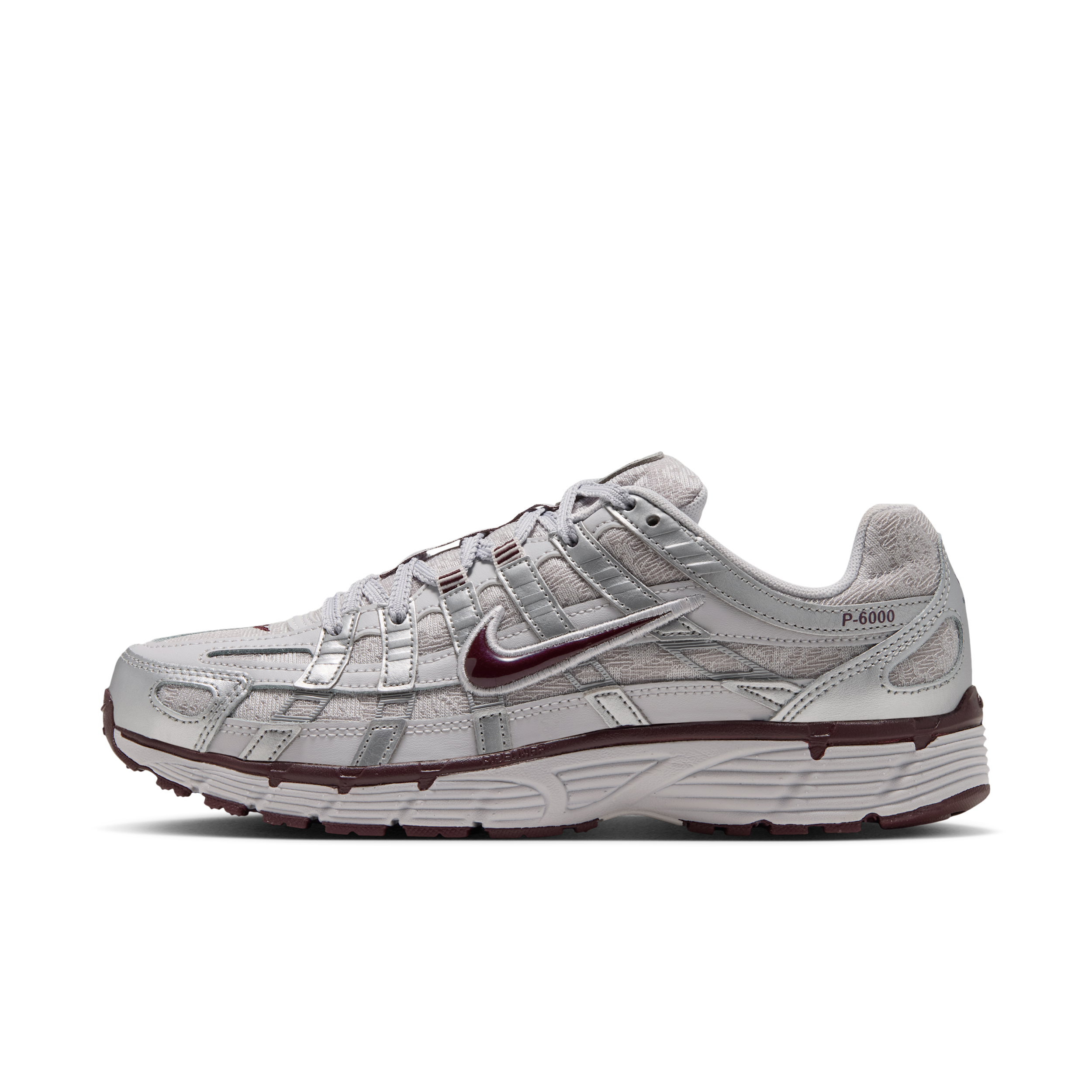 Nike P-6000, vue de côté