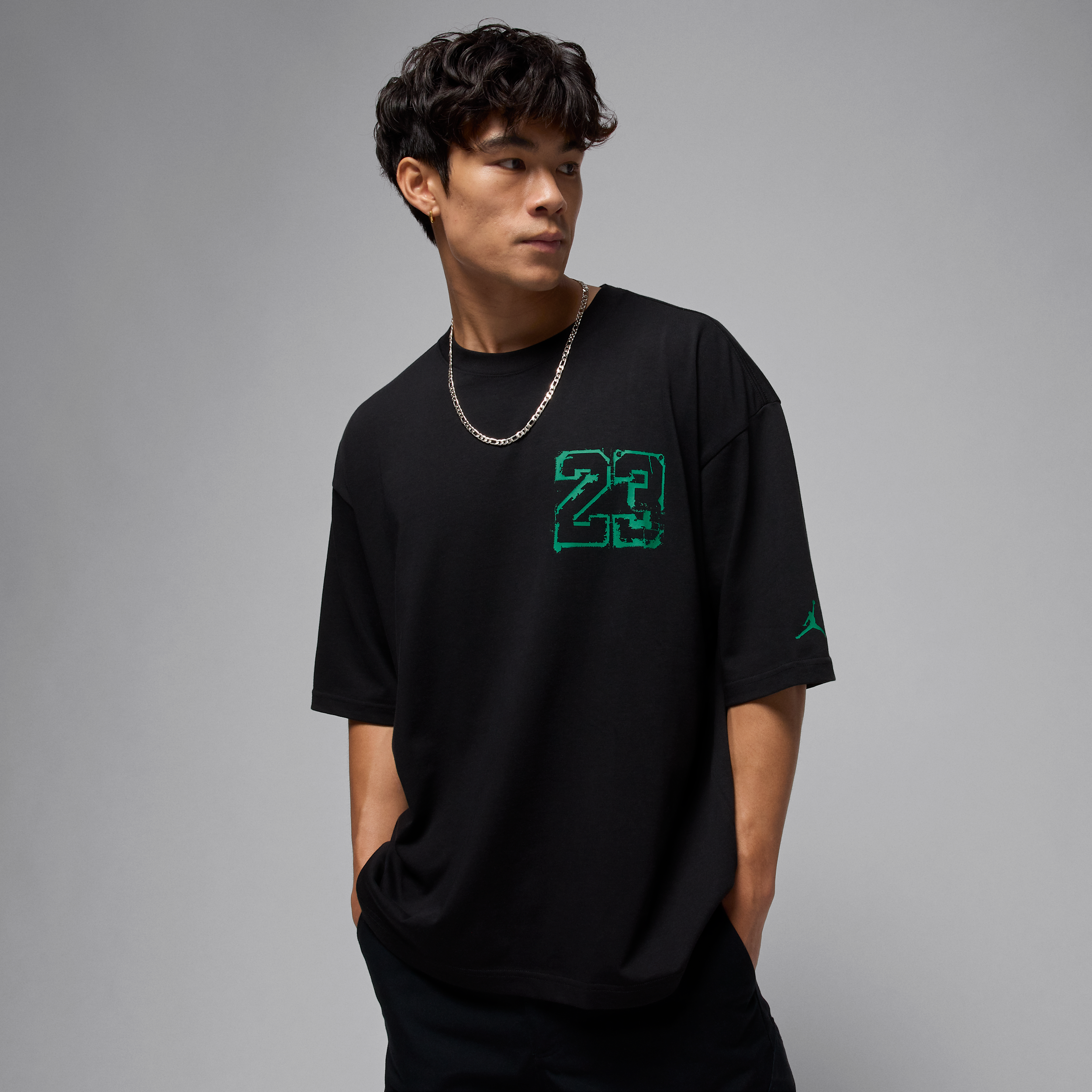 【ナイキ(NIKE)公式ストア】ジョーダン メンズ オーバーサイズド Tシャツ IH7303-010 ブラック 【ナイキ(NIKE)公式ストア】ジョーダン メンズ オーバーサイズド Tシャツ IH7303-010 ブラック