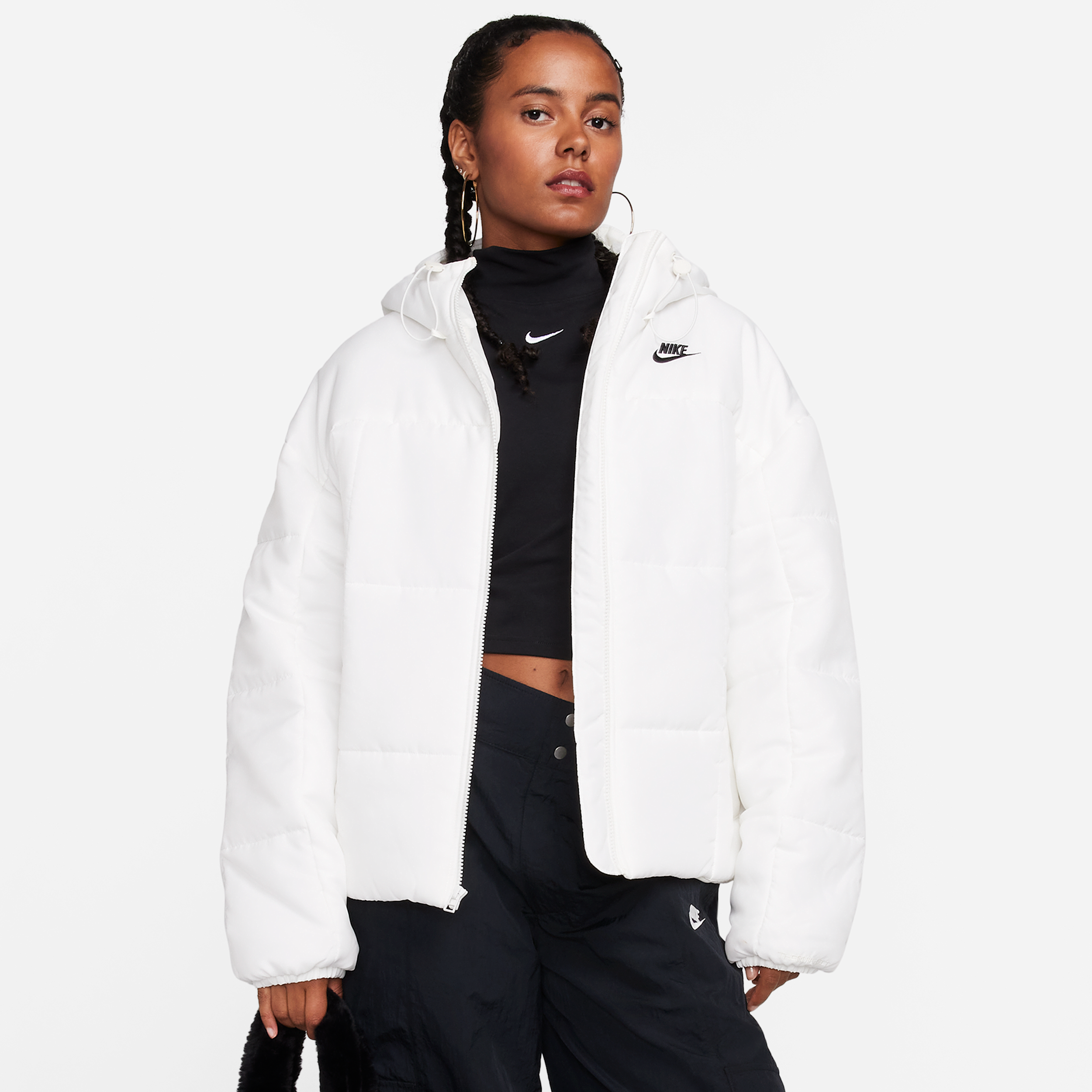 Giacca Loose Fit con cappuccio Therma-FIT Nike Classic Puffer – Donna - Bianco