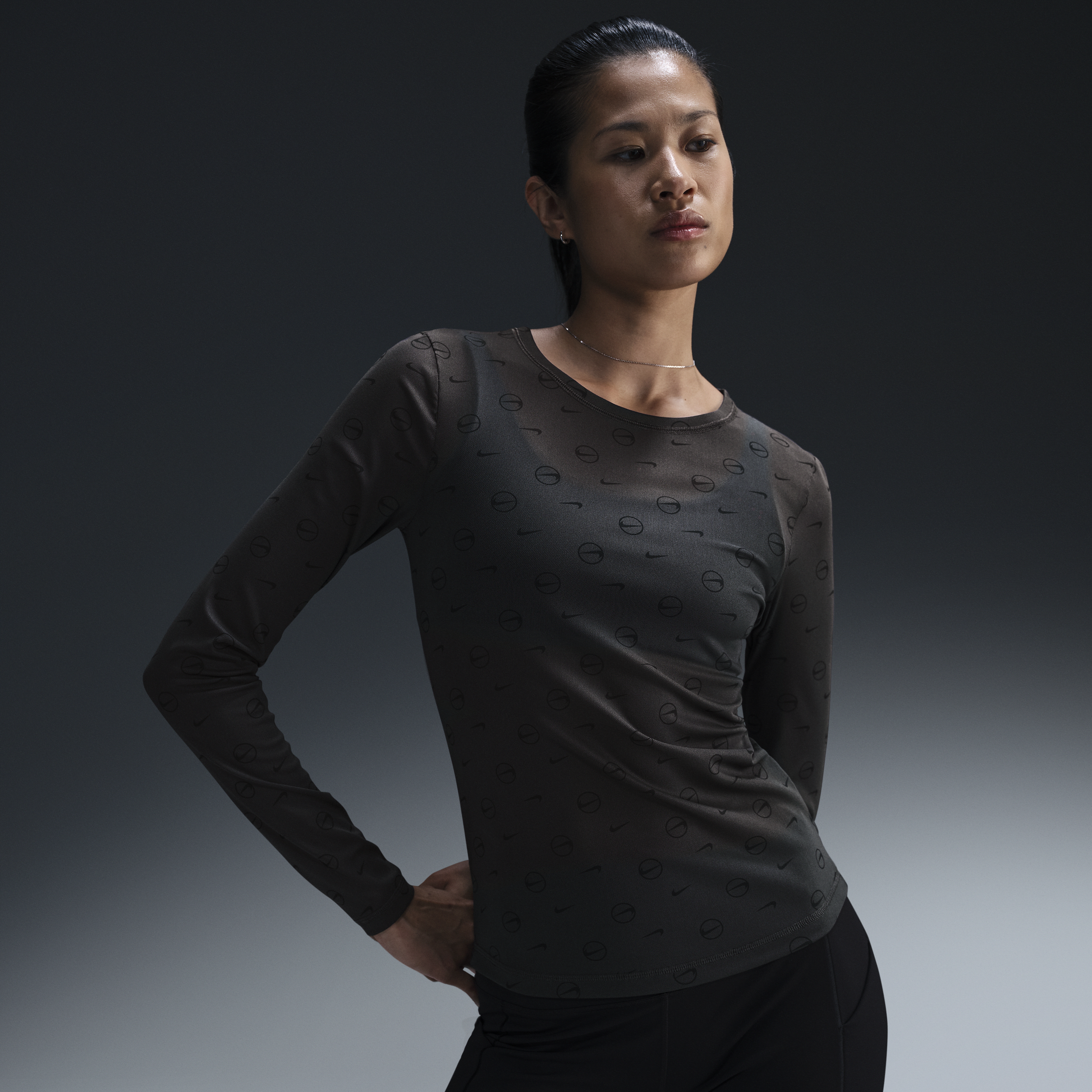 【ナイキ(NIKE)公式ストア】ナイキ スポーツウェア ウィメンズ ロングスリーブ トップ HQ3753-060 グレー 【ナイキ(NIKE)公式ストア】ナイキ スポーツウェア ウィメンズ ロングスリーブ トップ HQ3753-060 グレー
