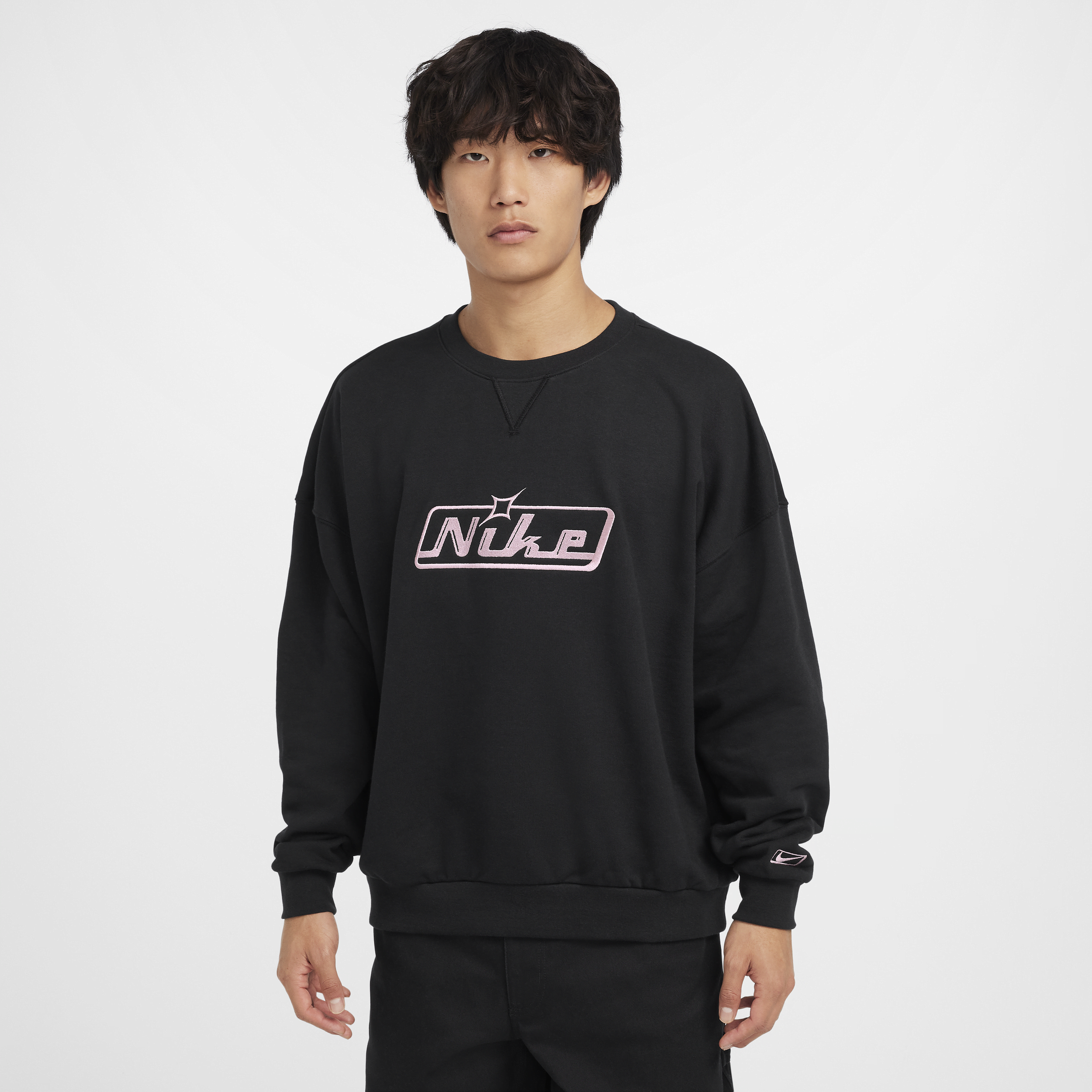 【ナイキ(NIKE)公式ストア】ナイキ クラブ メンズ オーバーサイズド クルーネック スウェットシャツ HQ2957-010 ブラック 【ナイキ(NIKE)公式ストア】ナイキ クラブ メンズ オーバーサイズド クルーネック スウェットシャツ HQ2957-010 ブラック