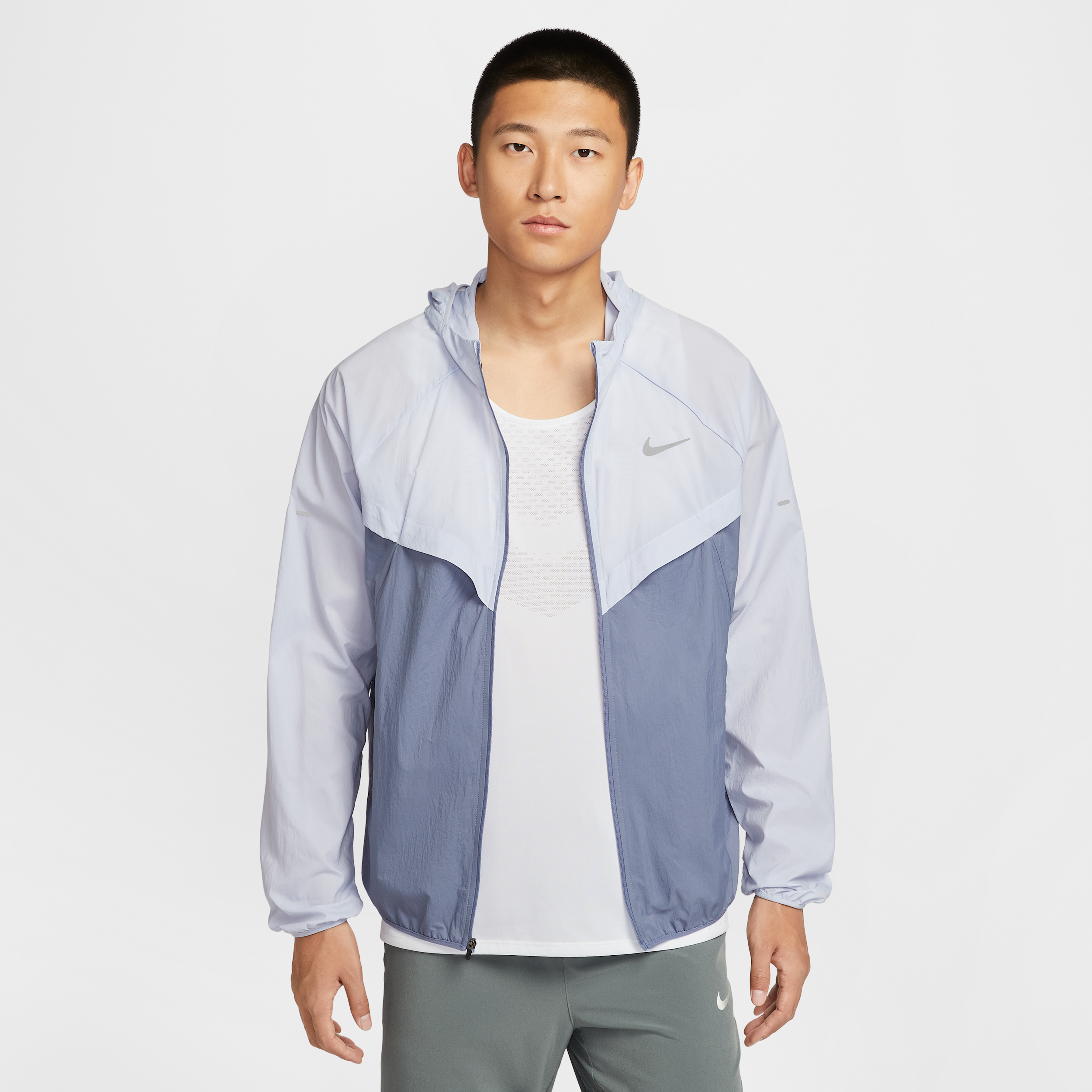 【ナイキ(NIKE)公式ストア】ナイキ ストライド メンズ レペル UV ランニングジャケット HV4549-057 グレー 【ナイキ(NIKE)公式ストア】ナイキ ストライド メンズ レペル UV ランニングジャケット HV4549-057 グレー