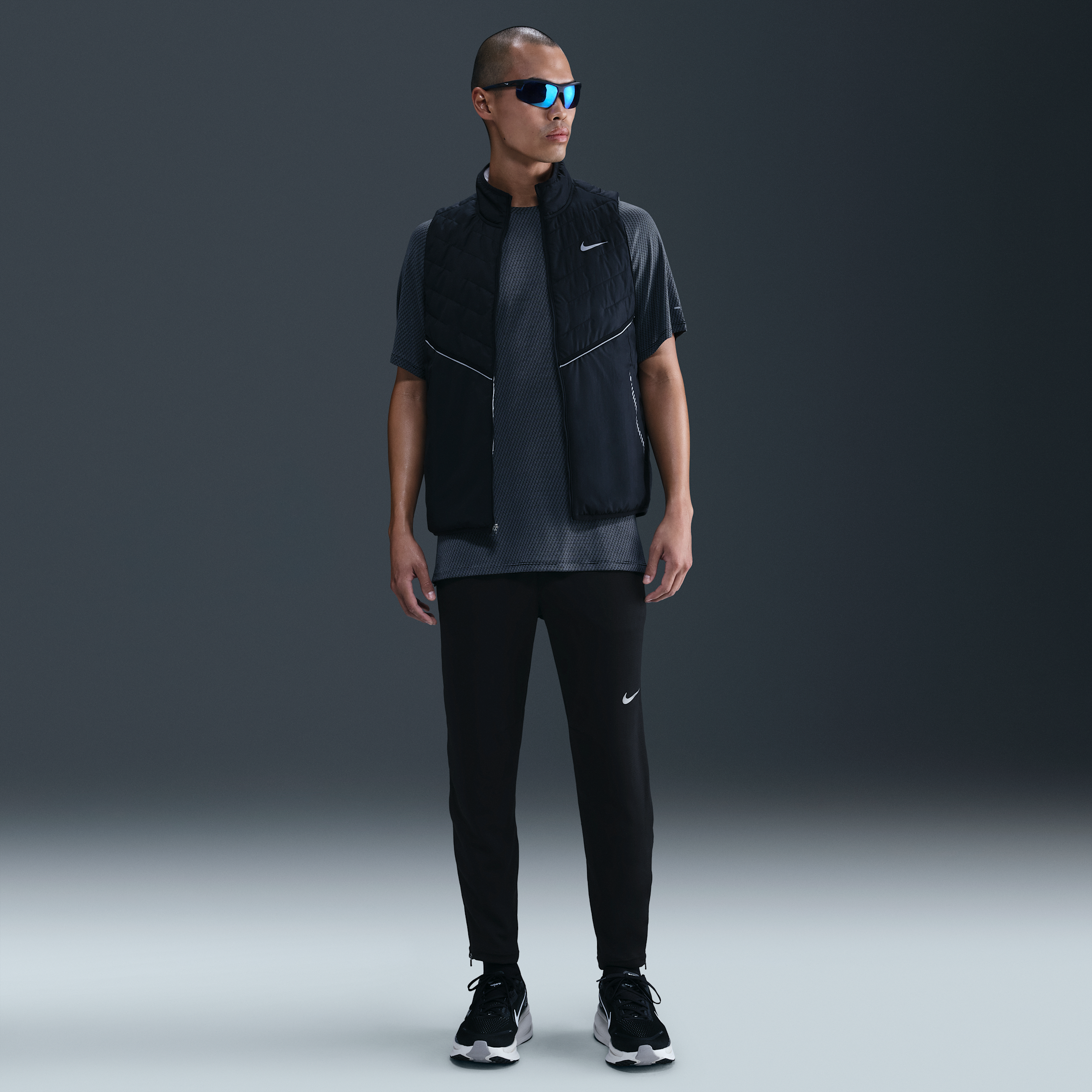 【ナイキ（NIKE）公式ストア】ナイキ ストライド メンズ Dri-FIT ニット ランニングパンツ HV4547-010 ブラック