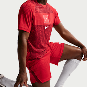 Haut de foot Authentic Nike Aero-FIT Turquie 2026 Match Domicile pour homme - Rouge, vue 3