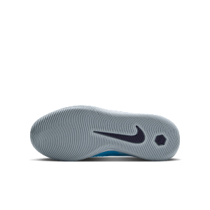 Chaussure de foot en salle Nike Jr. Phantom 6 Low Academy « Erling Haaland » pour ado - Bleu, vue 2