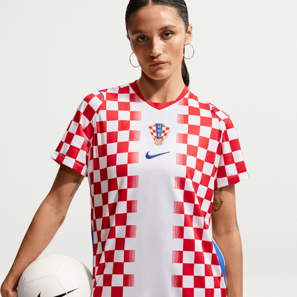Haut de foot Replica Nike Dri-FIT Croatie 2026 Stadium Domicile pour femme - Blanc