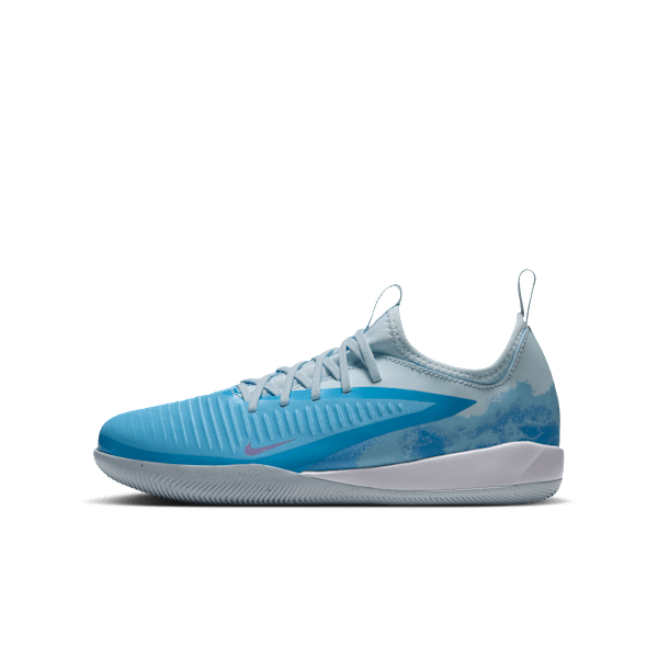 Chaussure de foot en salle Nike Jr. Phantom 6 Low Academy « Erling Haaland » pour ado - Bleu