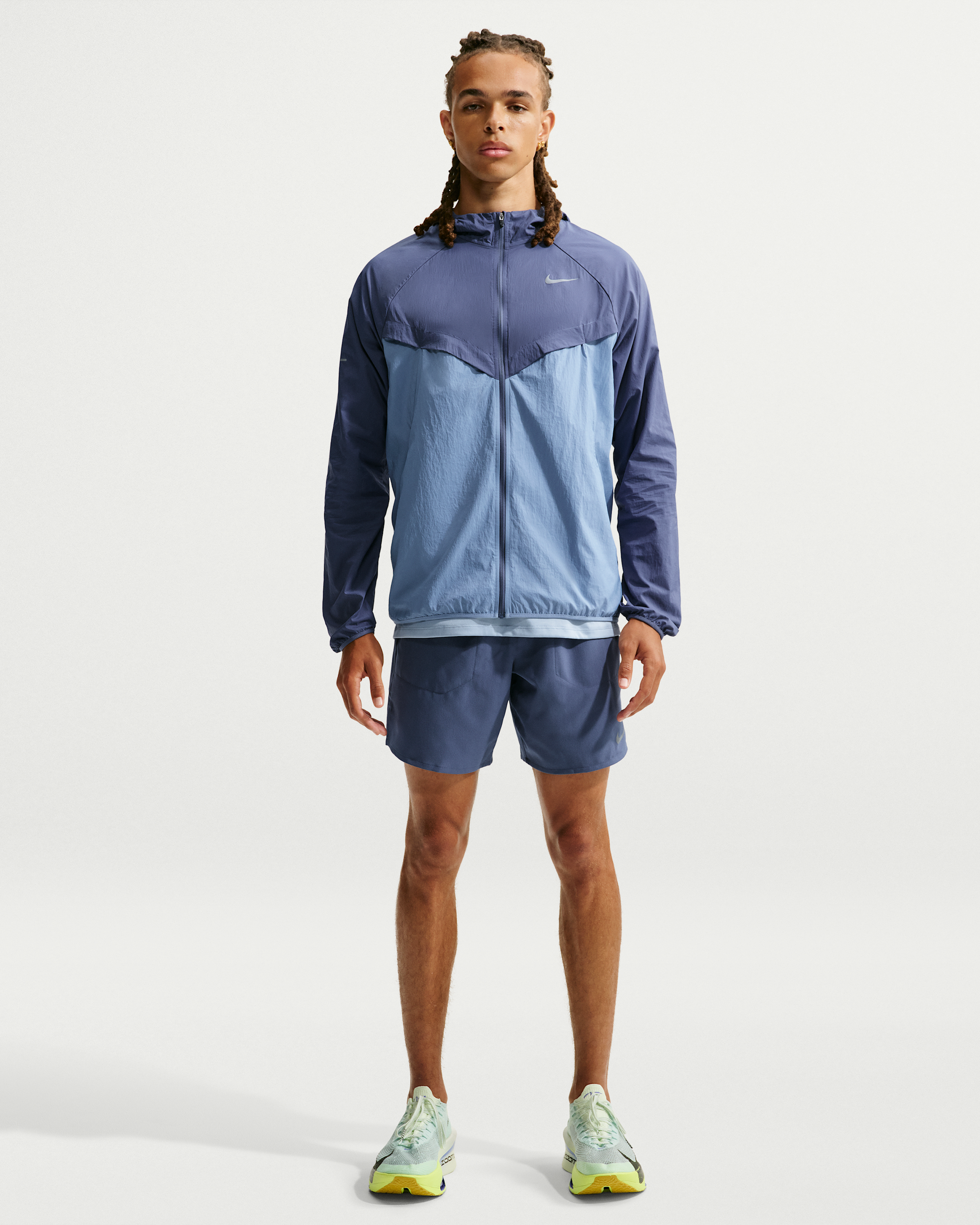 Nike Stride Men's Repel UV Running Jacket - Diffused Blue/Work Blue - View 4
