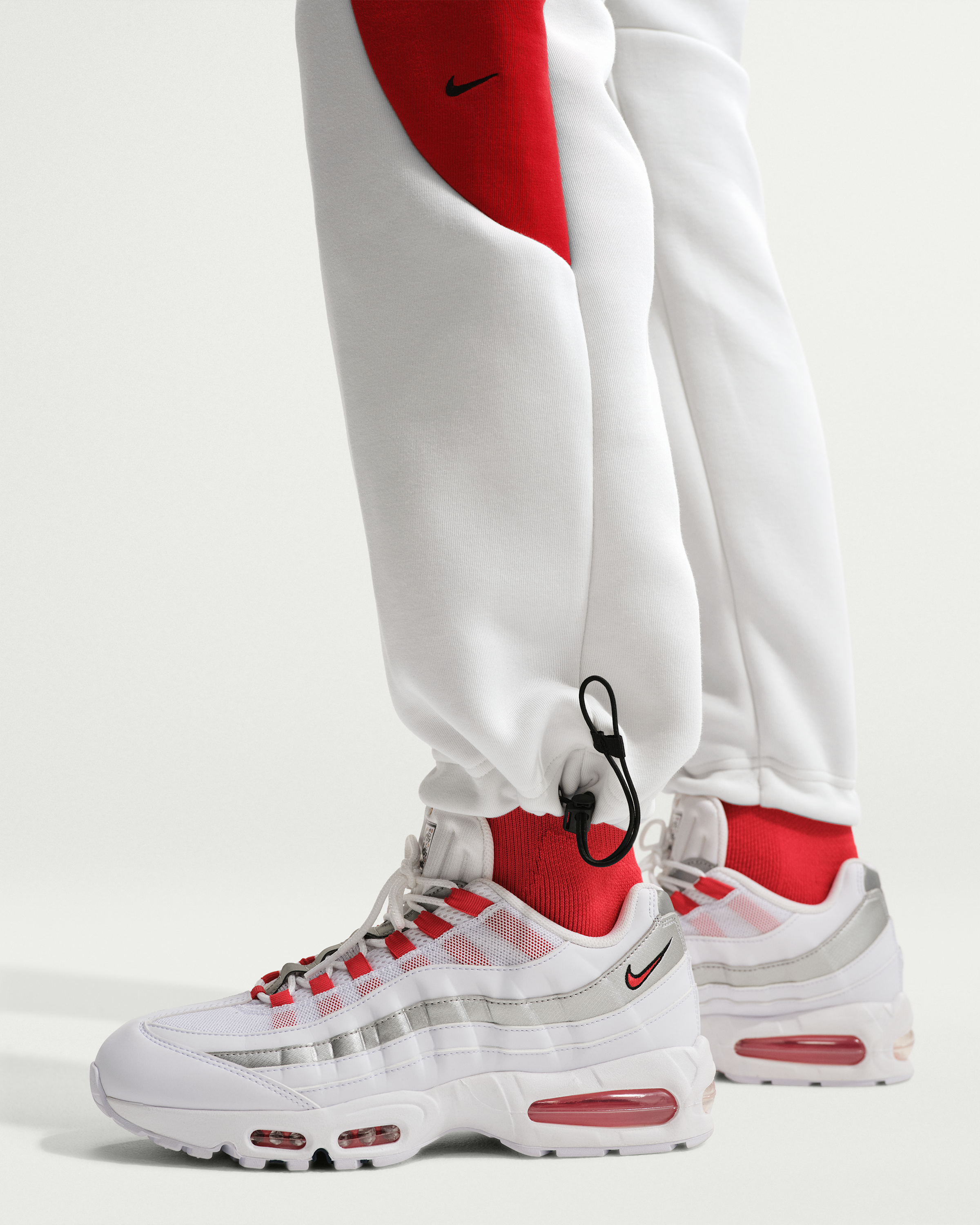 Nike Tech Men's Colour-Block Open-Hem Fleece Trousers - Summit White/University Red/Black - View 6