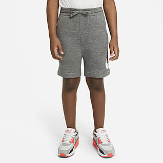 Nike Shorts für jüngere Kinder