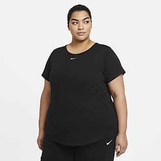 Nike Sportswear Women's T-Shirt (Plus Size)