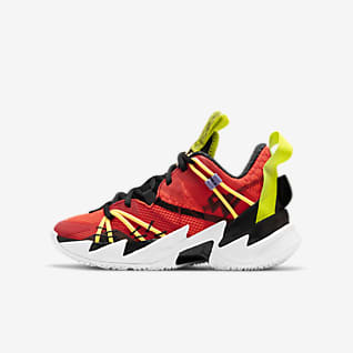 kids red basketball shoes