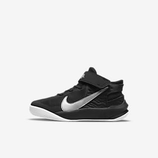 Nike Team Hustle D 10 FlyEase Younger Kids' Easy On/Off Shoes