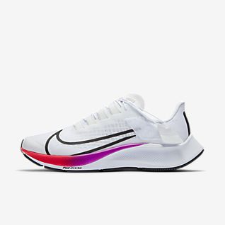 scarpe nike con strappo