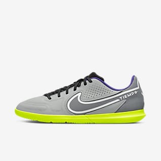 Nike Tiempo Legend 9 Club IC Indoor/Court Soccer Shoes