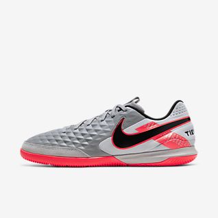 nike chaussure foot en salle