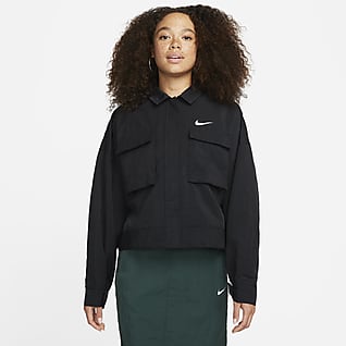 Nike Sportswear Essential Chamarra de tejido Woven para mujer