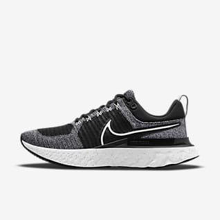 nike mens knit shoes